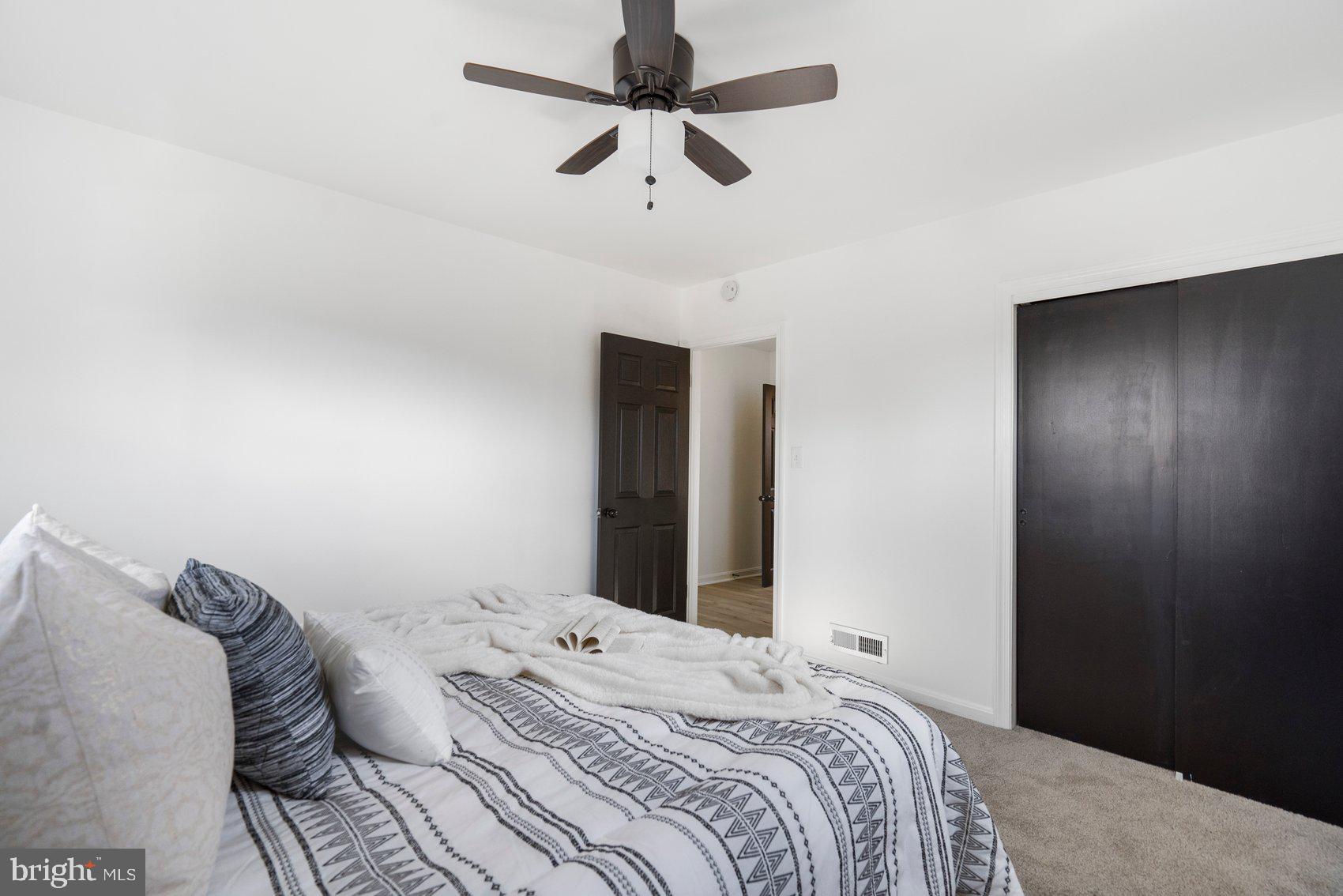 ROLAND TERRACE - Residential