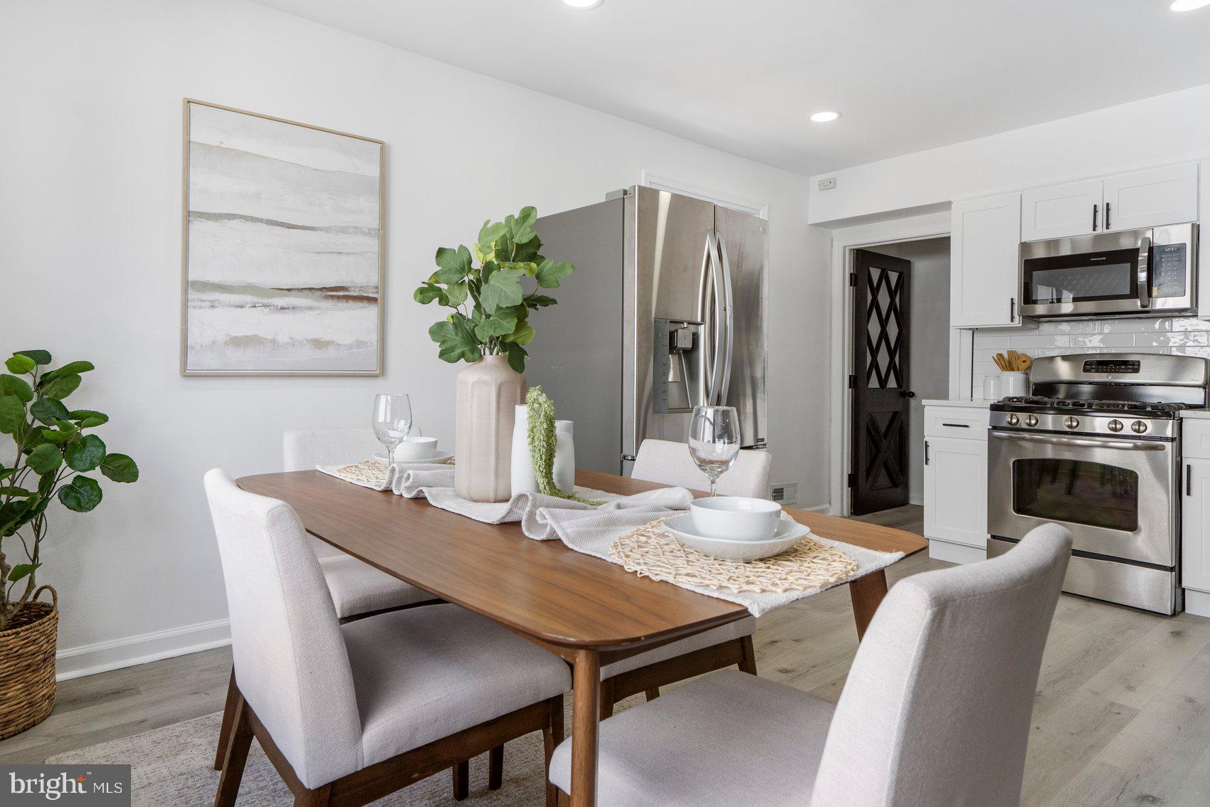 ROLAND TERRACE - Residential