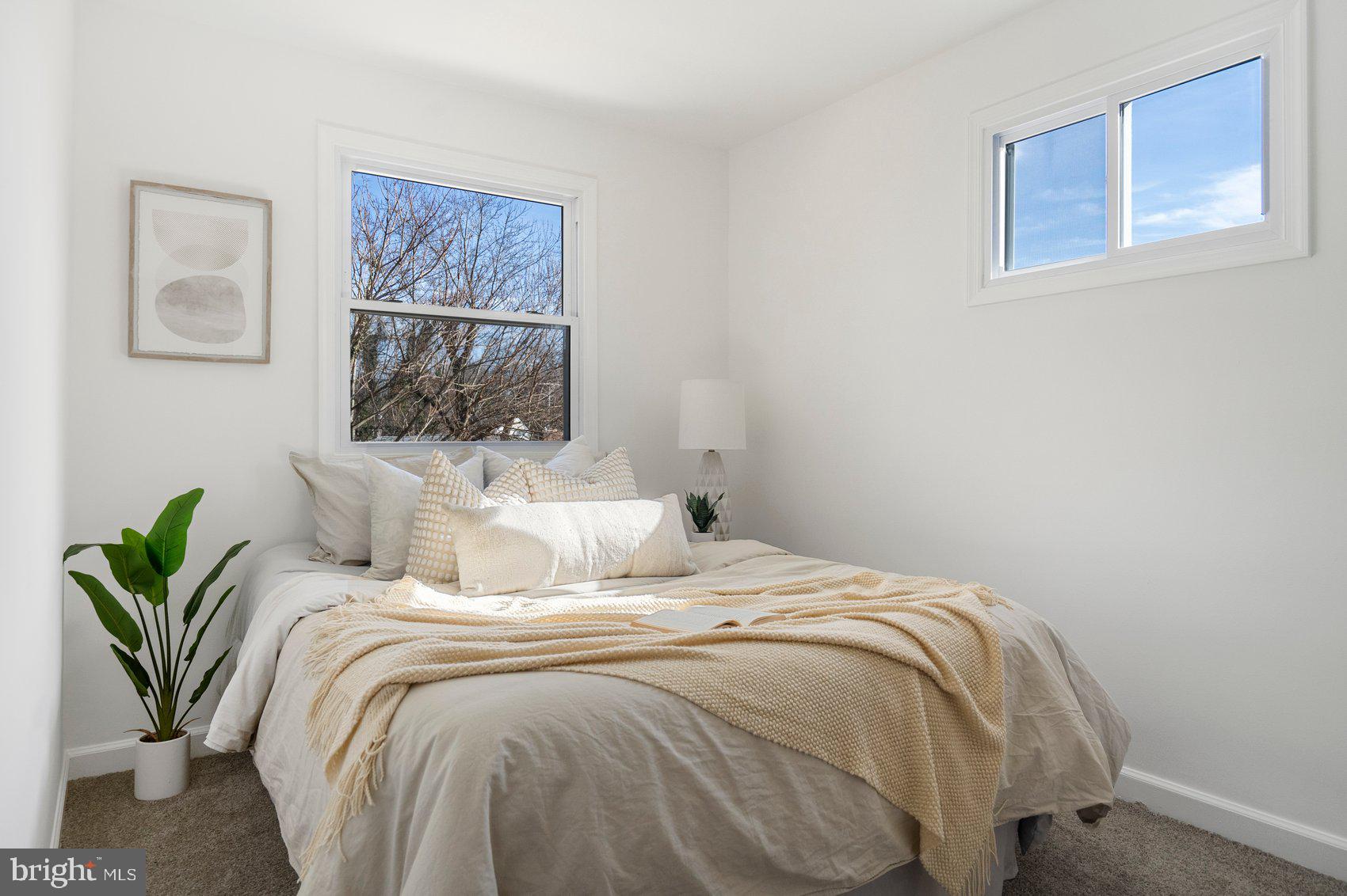 ROLAND TERRACE - Residential