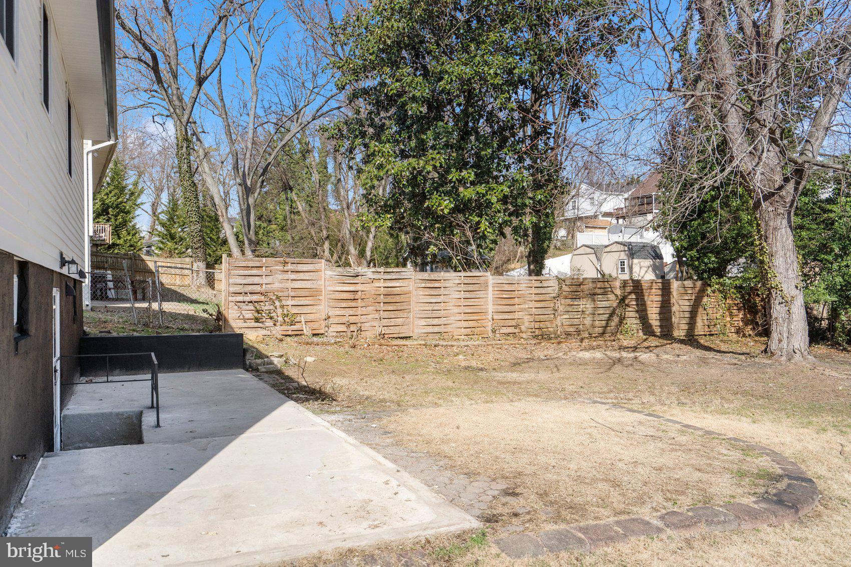 ROLAND TERRACE - Residential