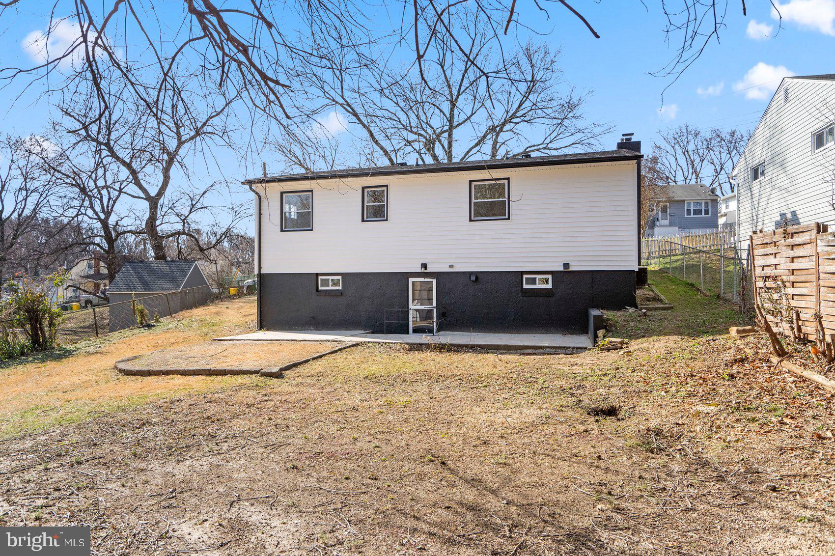 ROLAND TERRACE - Residential