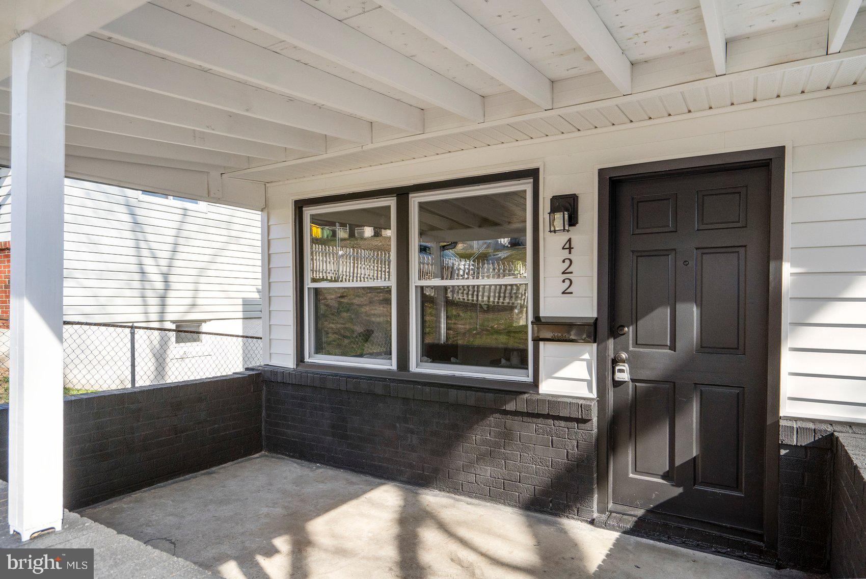 ROLAND TERRACE - Residential