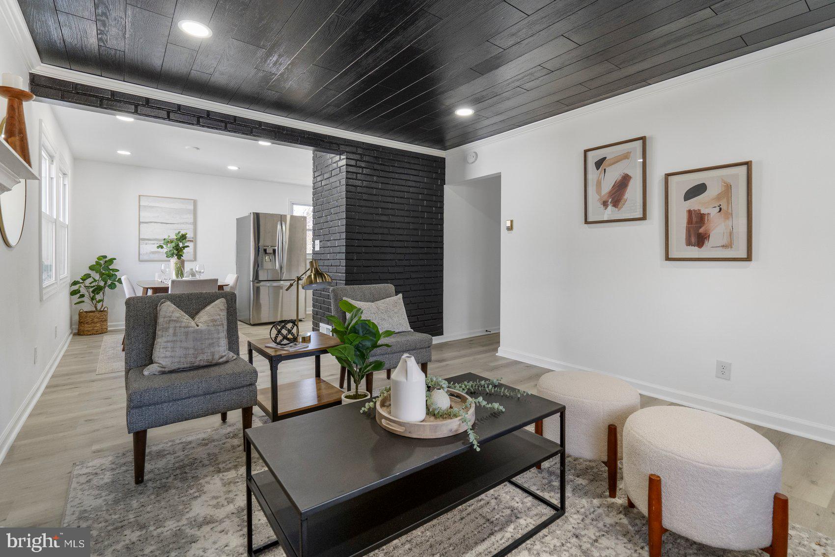 ROLAND TERRACE - Residential