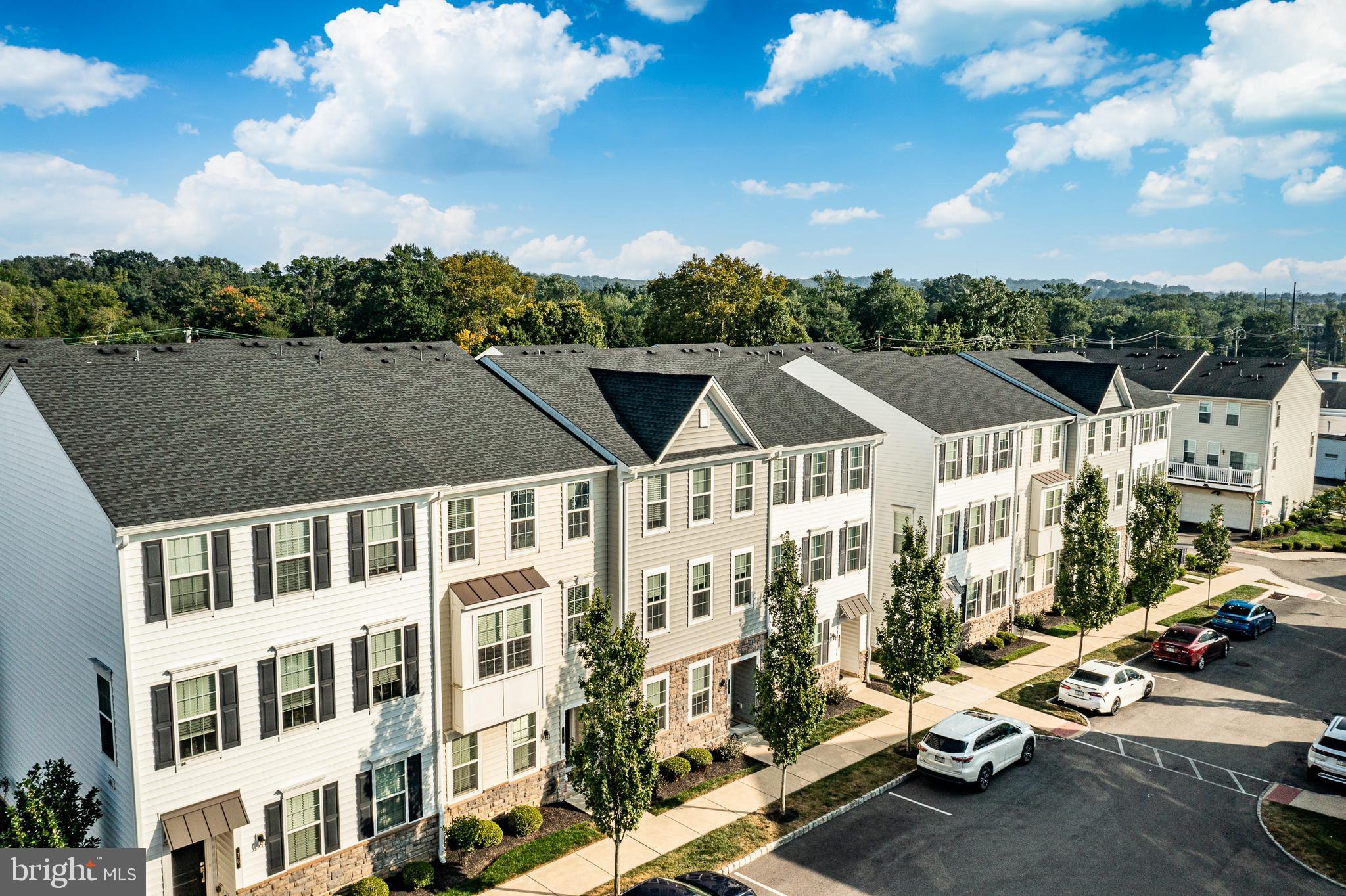 HATBORO STATION - Residential