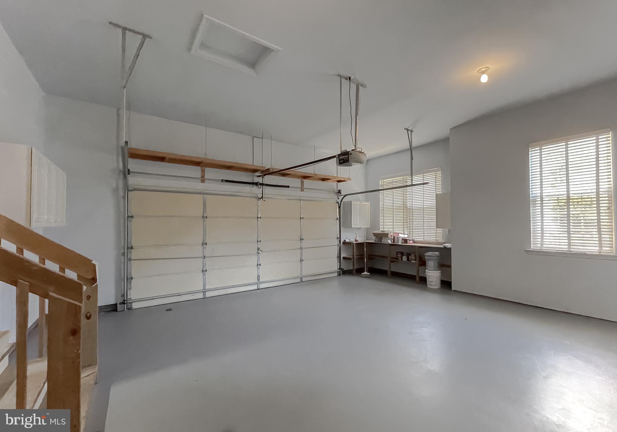 LORINS PRIDE - Residential