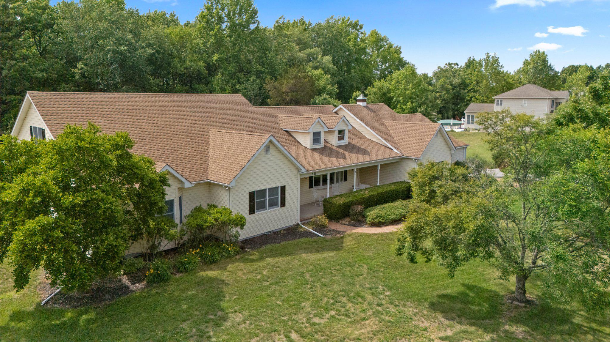 836 HARDINGVILLE ROAD