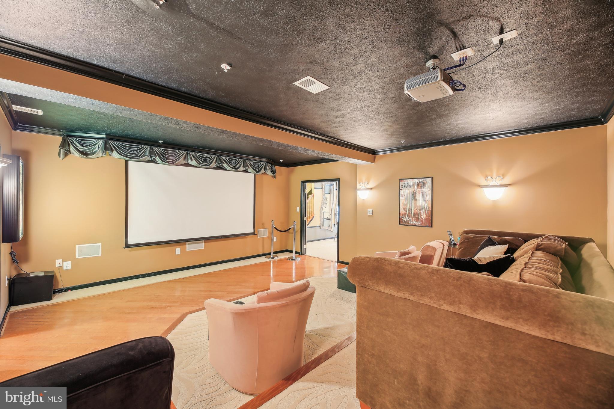 WILSHIRE - Residential