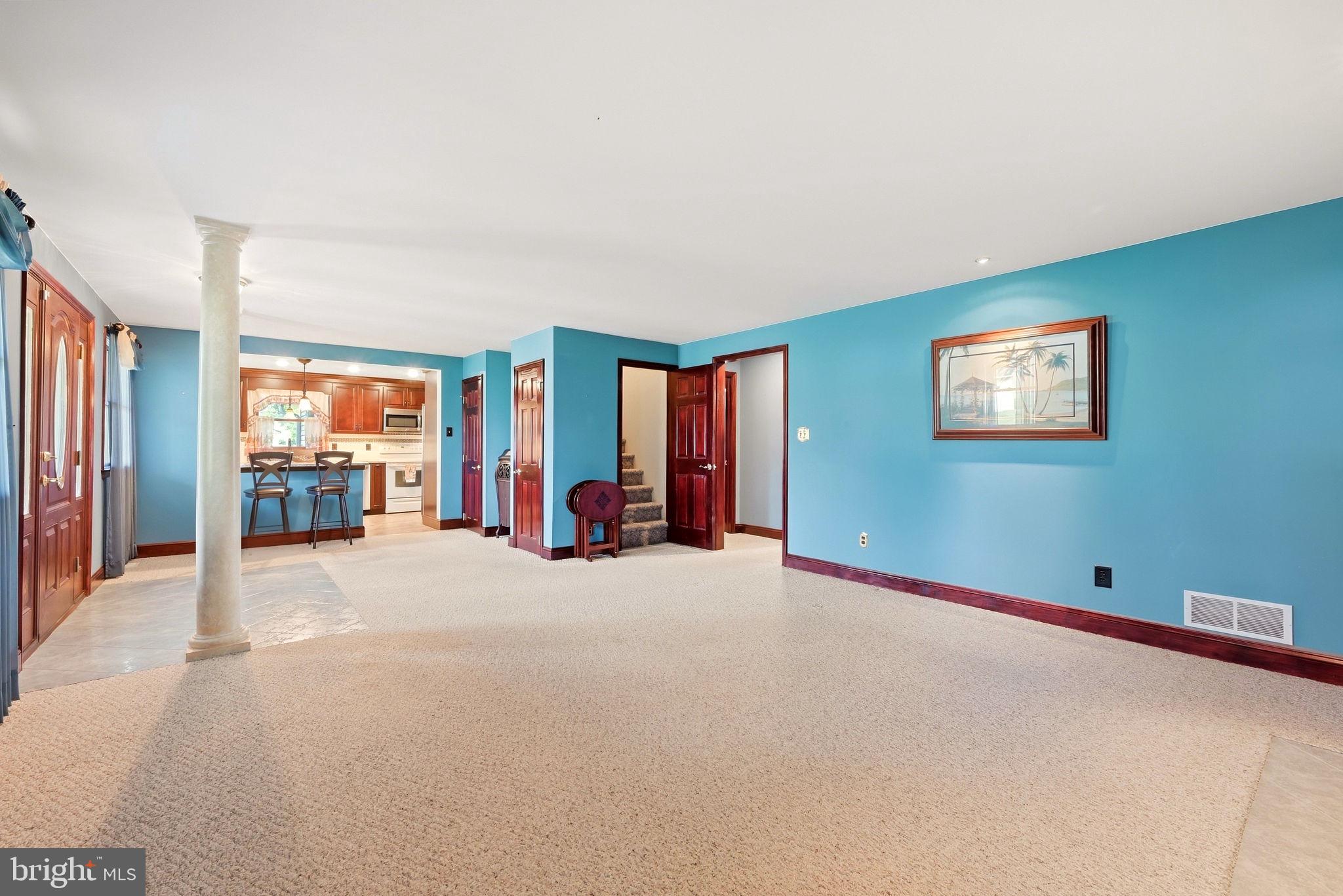 131 MORRIS AVENUE E
