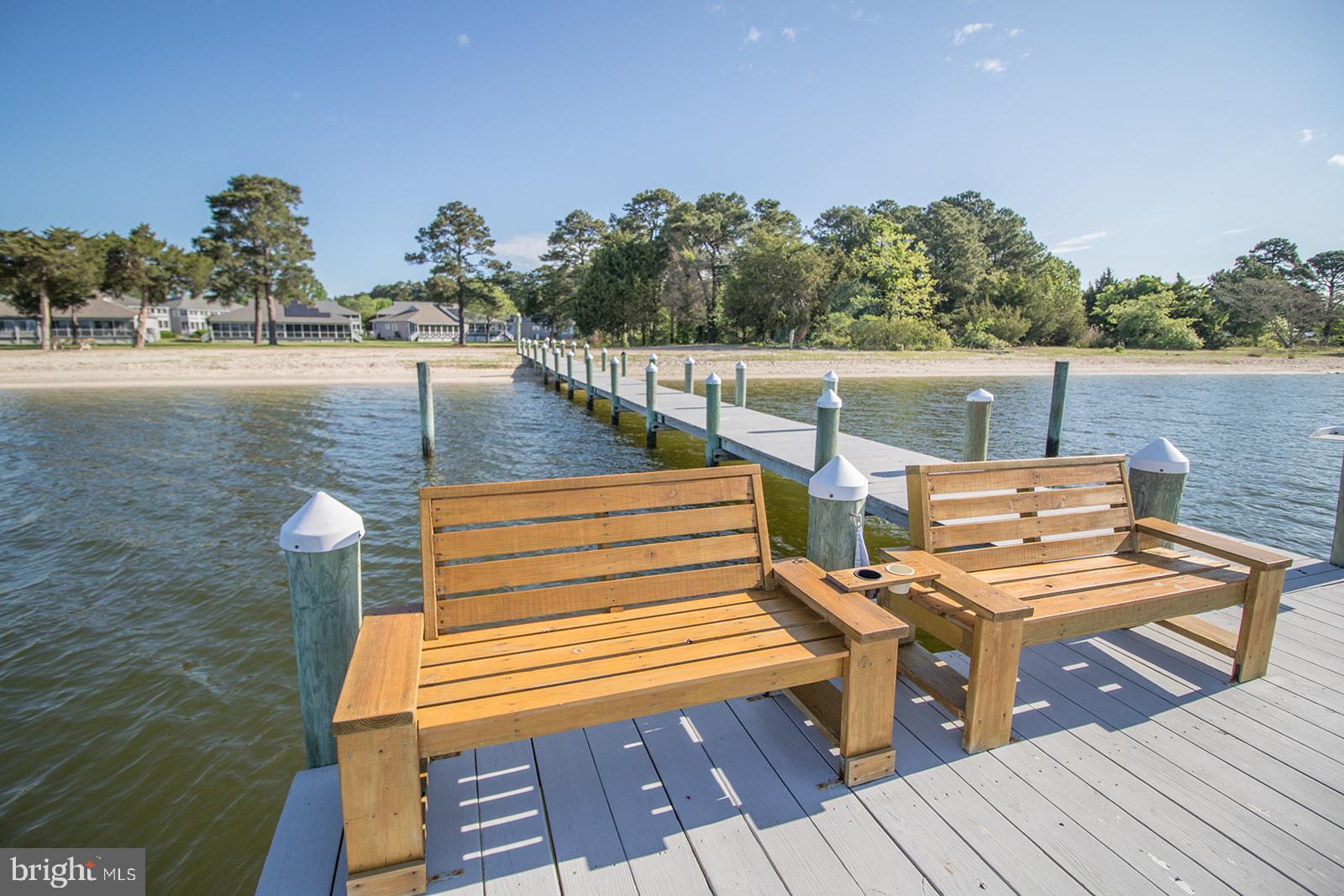 POTOMAC BEACH - Residential