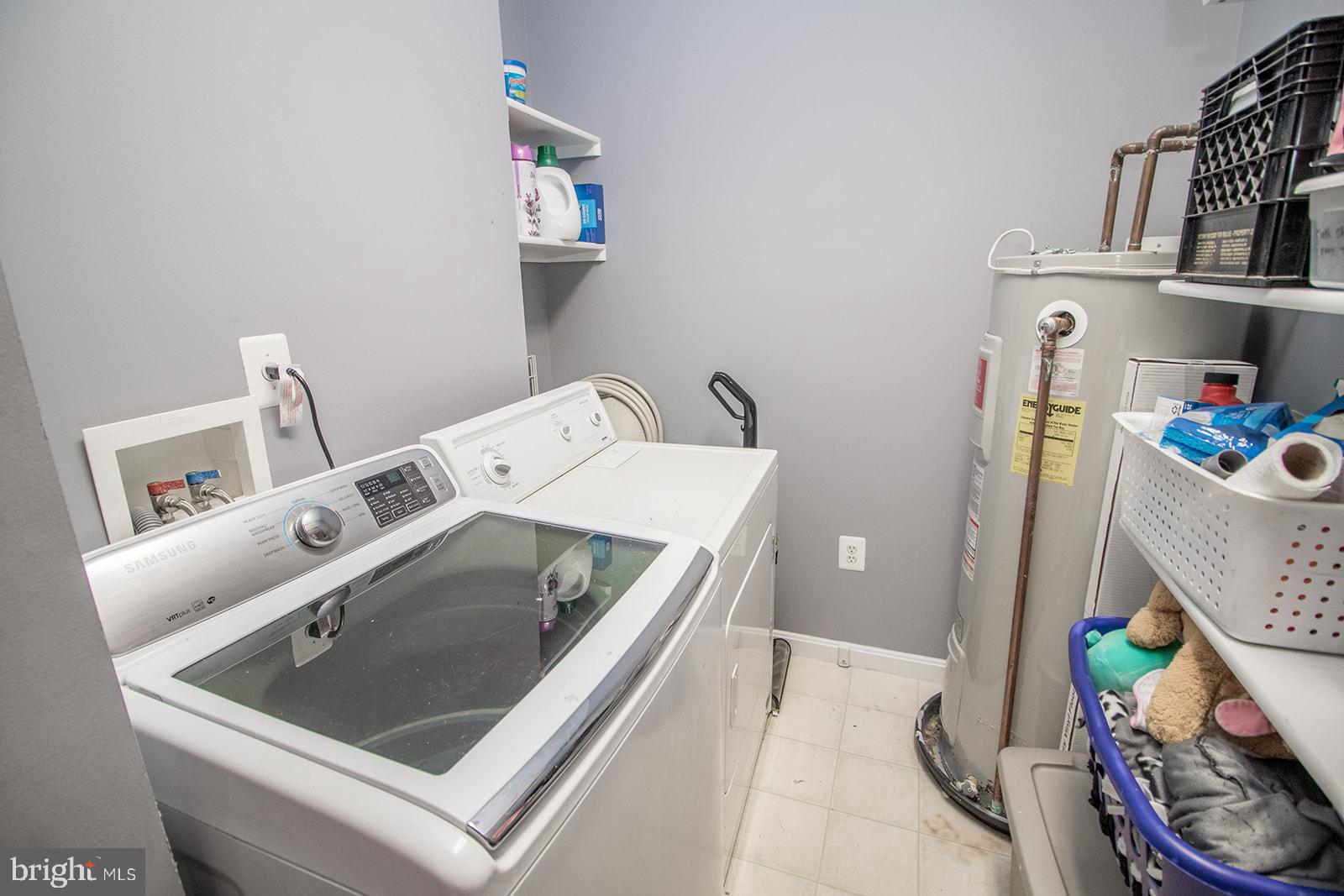 POTOMAC BEACH - Residential