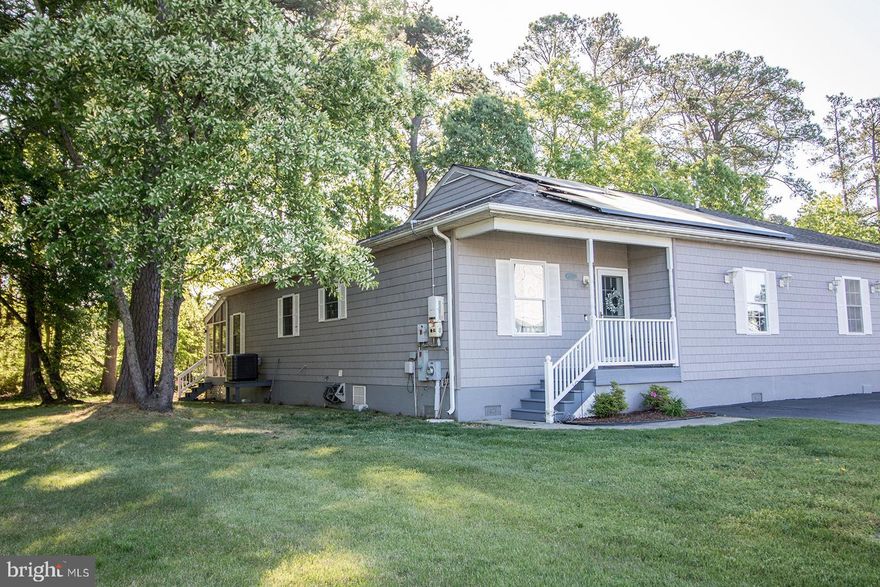 Welcome to Potomac Beach where spectacular sunsets and beach life awaits you.  Enjoy water access living with very low maintenance. This small community is nestled quaintly off of Lighthouse Road over looking the Potomac River and offers its own community pier. This duplex delivers an  open inviting floorplan, with 3  bedrooms , 2 baths, including a serene owners suite boasting vaulted ceiling, large bright windows with wooded views, walk-in closet and spa inspired attached bathroom with jetted tub, separate shower, double vanity and dressing area.  Enter to find  an open concept floor plan including eat-in kitchen with lots of counter space and  breakfast bar, classic white cabinetry and stainless steel appliances, plus an oversized pantry opening to spacious dining area and large living room with vaulted ceilings.  Homeowner has installed  new LVP flooring in main living areas and new carpet in bedrooms. Community amenities include beach, pier and private boat storage/parking. Nearby attractions include Piney Point lighthouse and museum, St George Island, Slack winery, Historic St Mary s City and more! All furniture conveys! Don t miss this opportunity to live the good life!