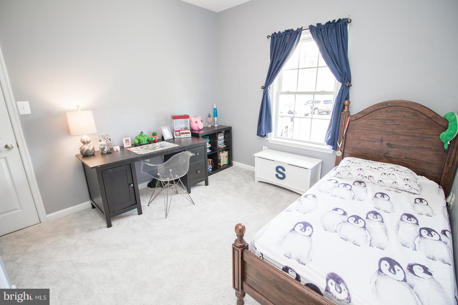 POTOMAC BEACH - Residential