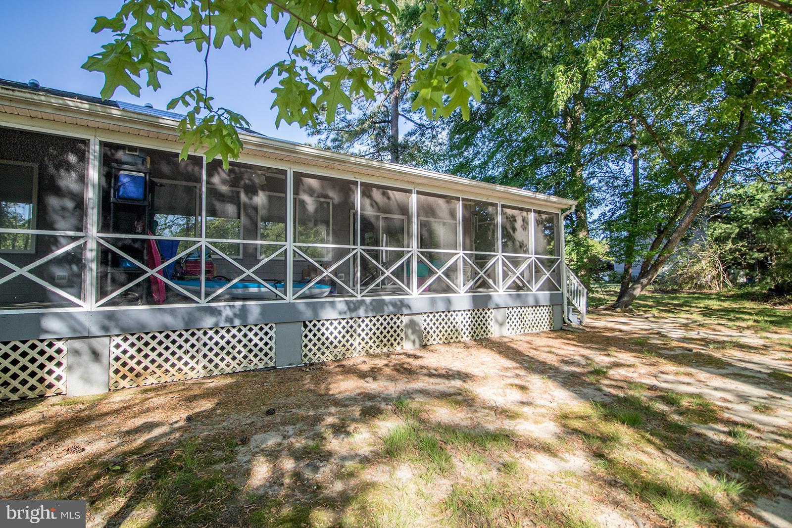 POTOMAC BEACH - Residential