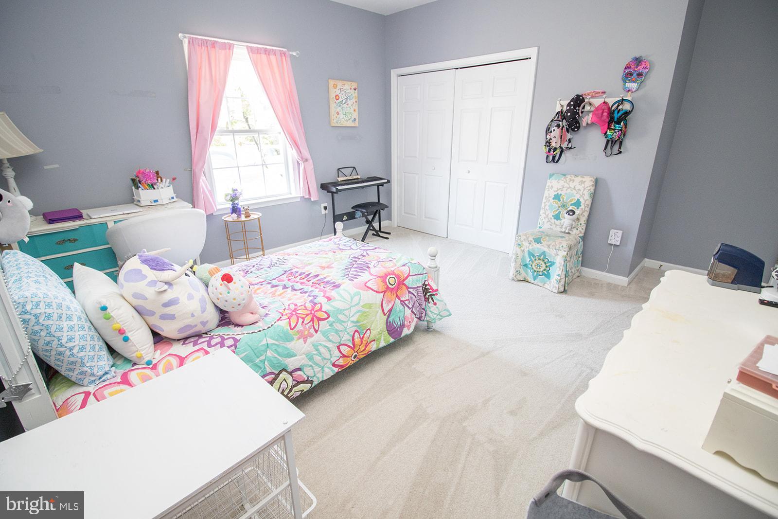 POTOMAC BEACH - Residential