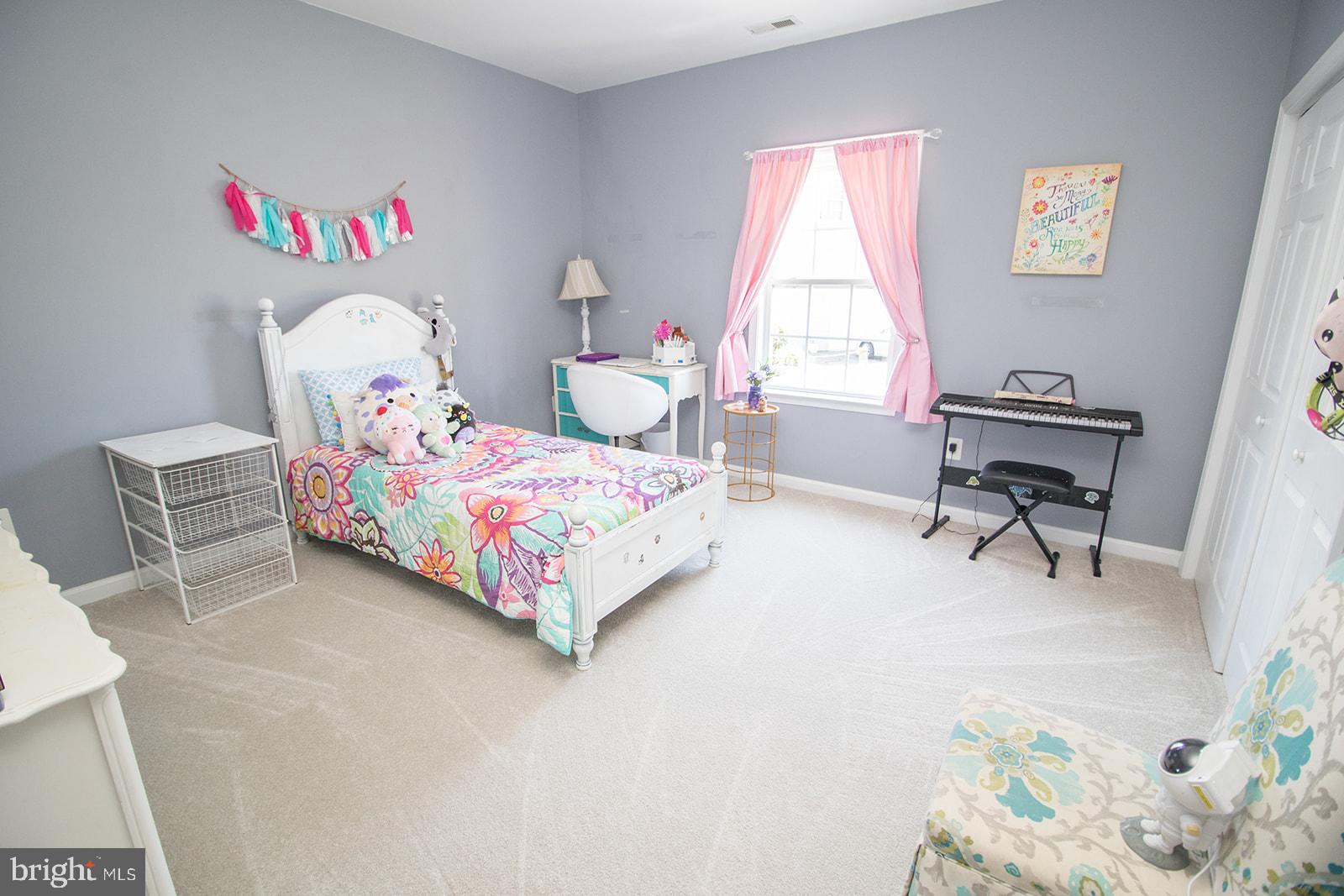 POTOMAC BEACH - Residential