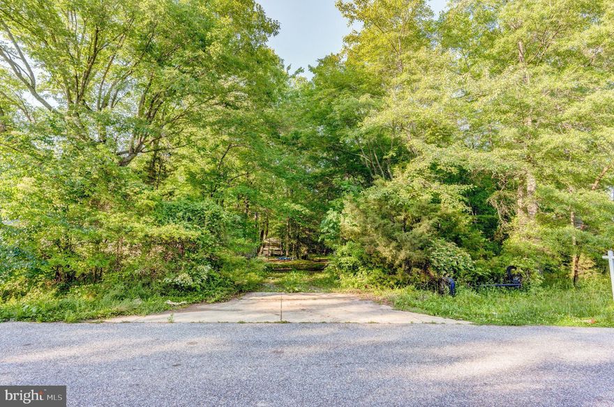 This vacant parcel of level land is zoned residential, (lot size is 1.0200 AC).  Great location, lot is located in an established neighborhood with public water & sewer in the street and close to newer homes. The National Harbor, MGM, shopping, and major transportation are close by.  The lot appears to be buildable, but the buyer MUST verify all connections are available and the buyer holds harmless the seller, seller agent/broker. The buyer must verify everything.  The driveway apron is double-wide to the property. Shed on property sold as-is.
