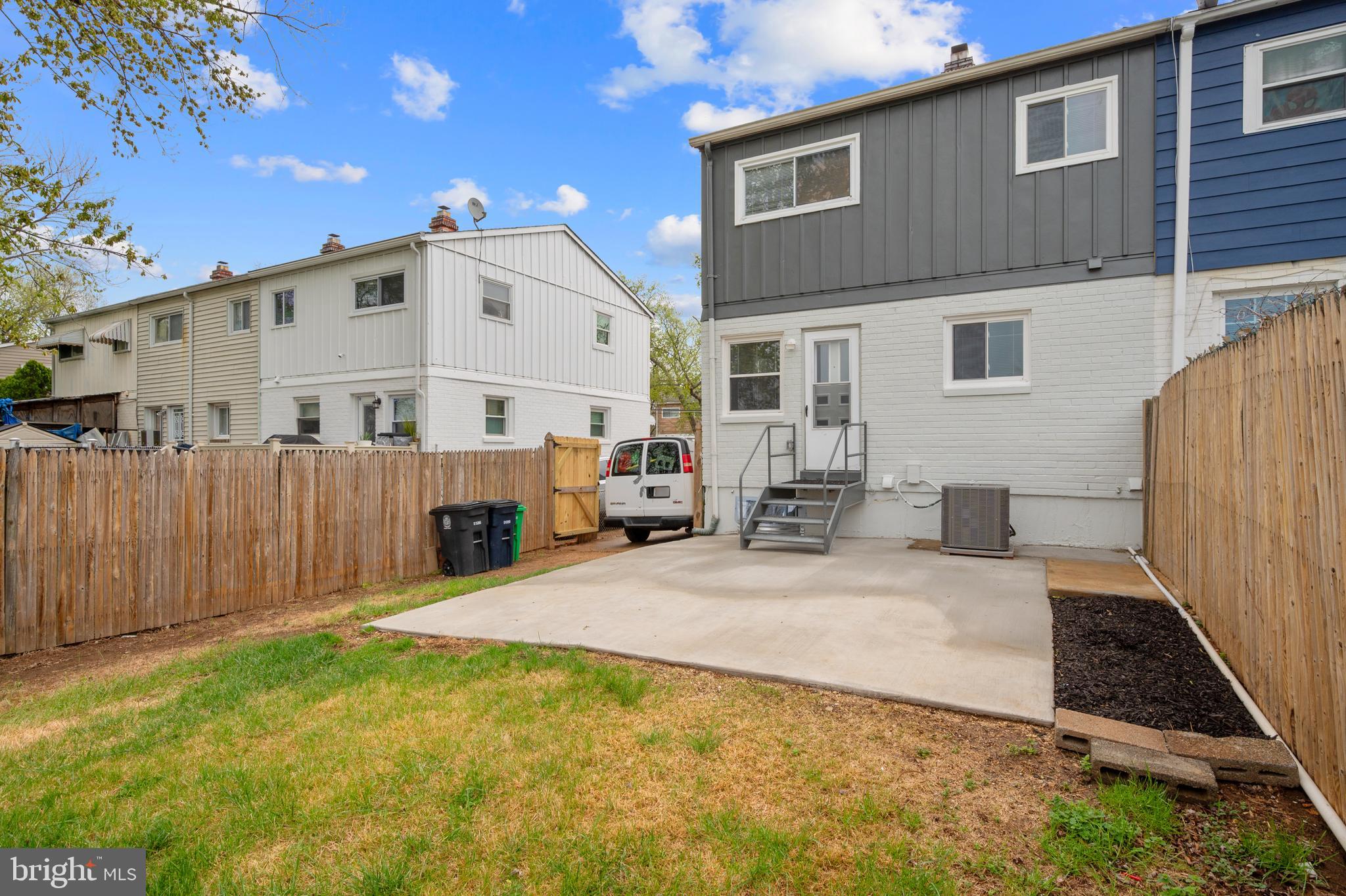 KENT VILLAGE - Residential