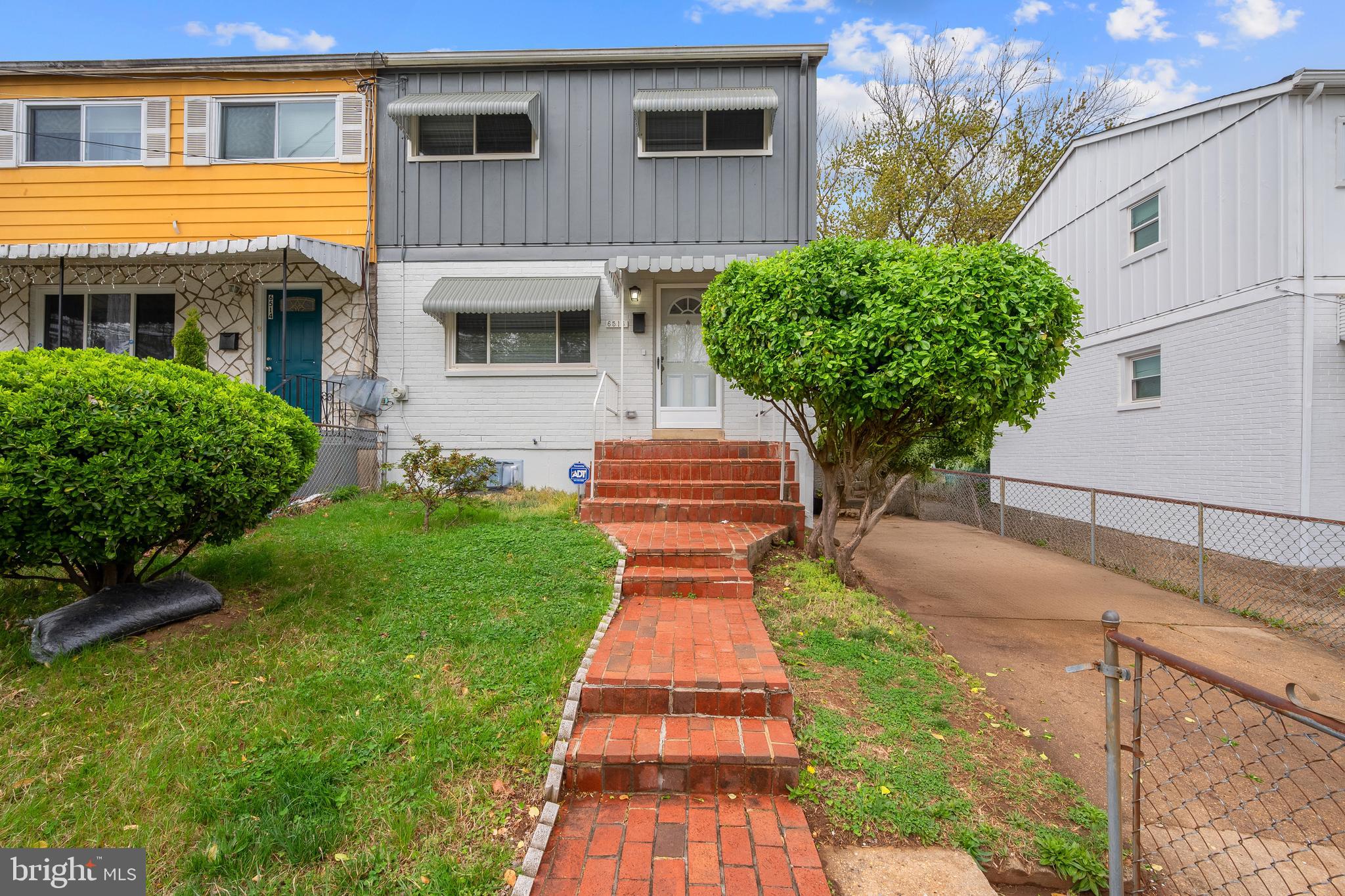 KENT VILLAGE - Residential