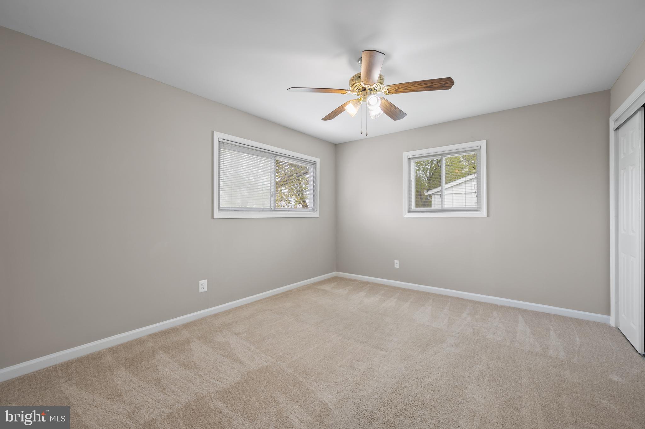 KENT VILLAGE - Residential