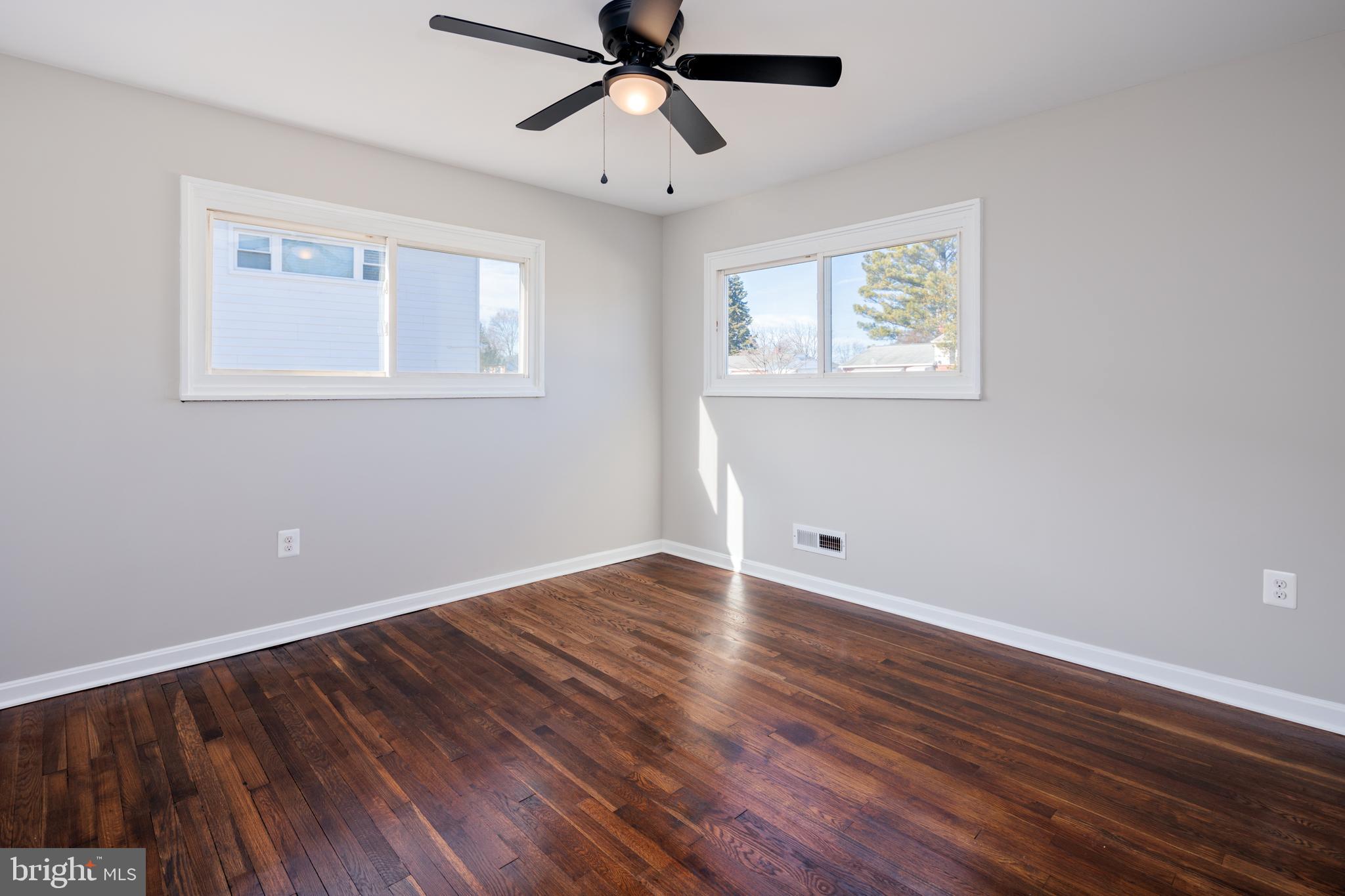 WESTVIEW PARK - Residential