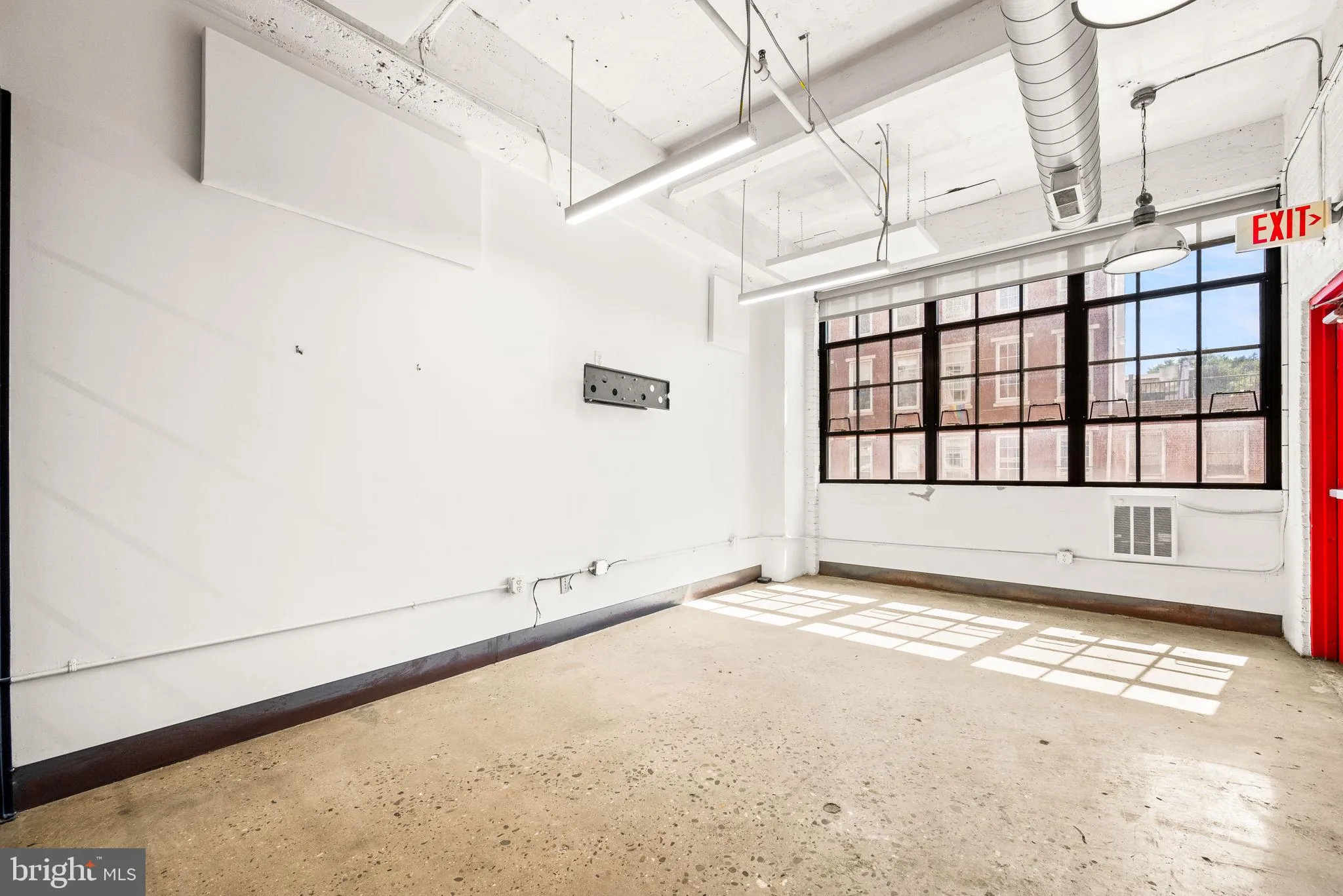 Philadelphia, Pennsylvania 19106, United States, 2 Bedrooms Bedrooms, ,2 BathroomsBathrooms,Residential,Active,51078