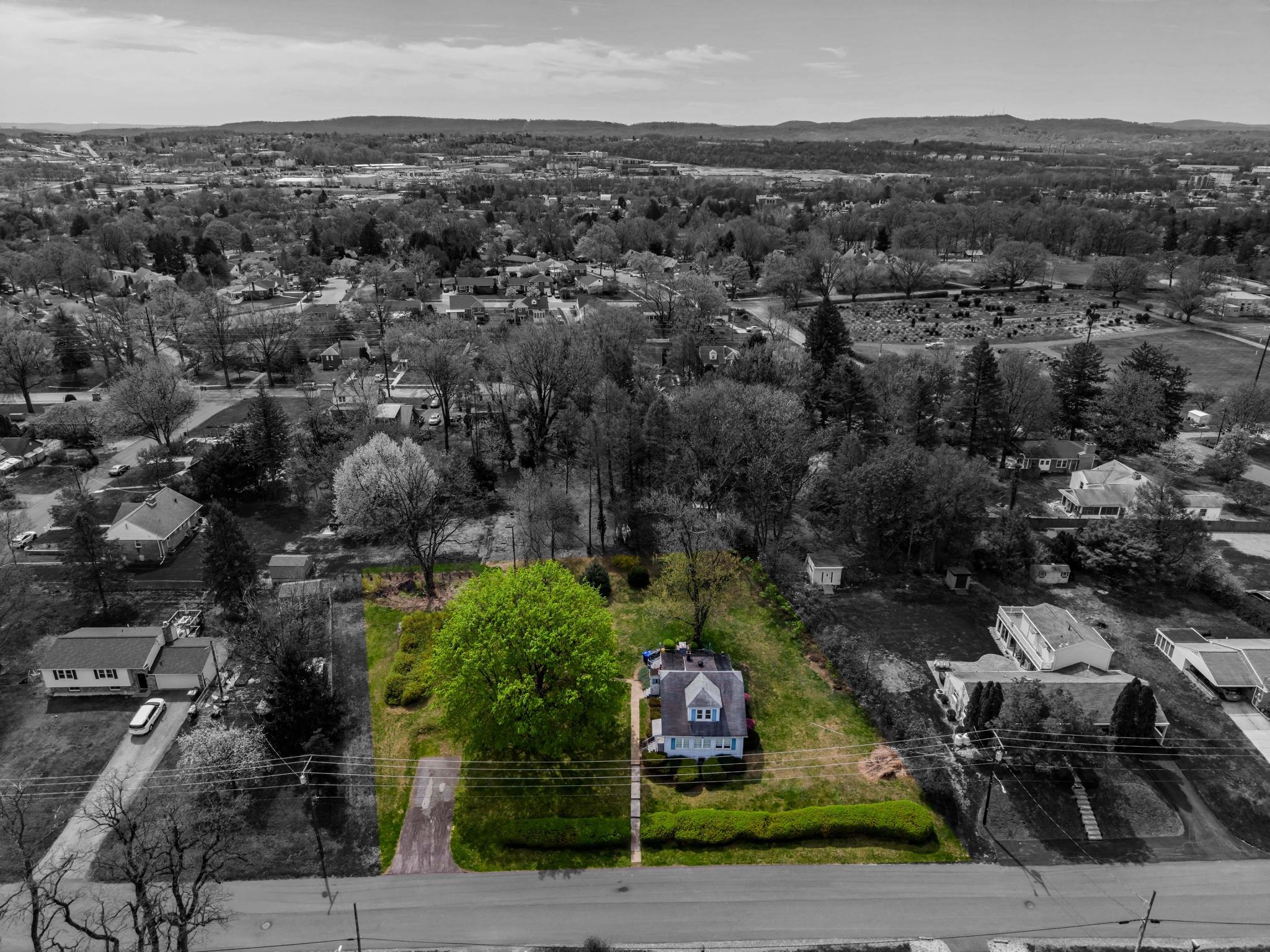 3513 BEAUFORT STREET