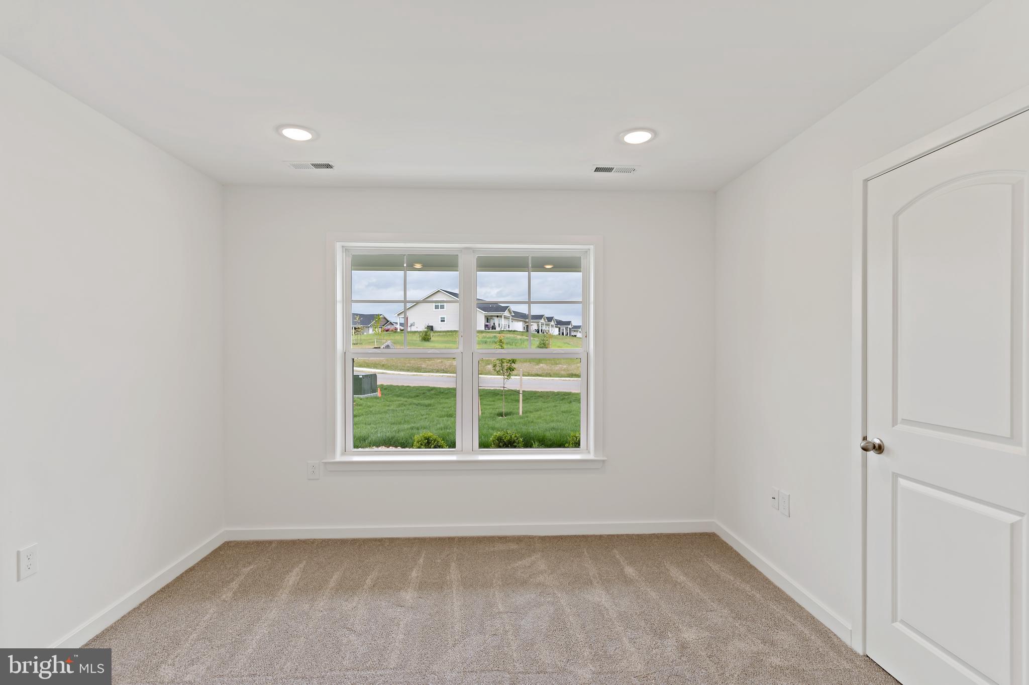 CARDINAL POINTE - Residential