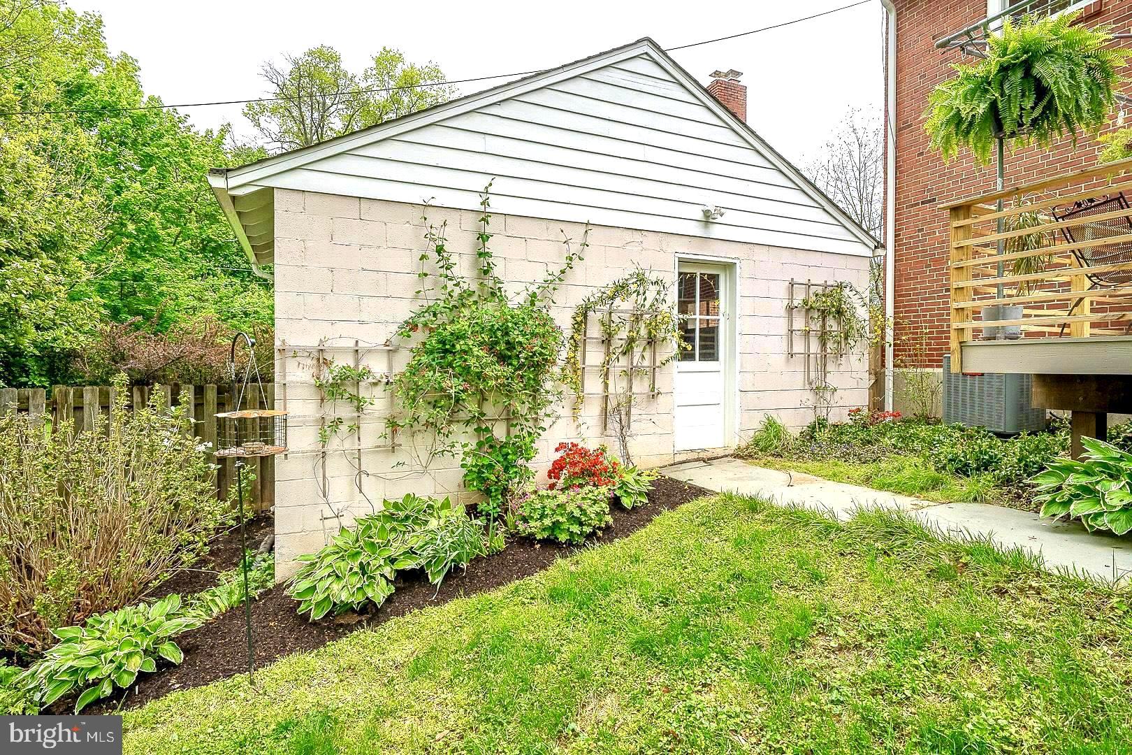NORTH WAYNE - Residential