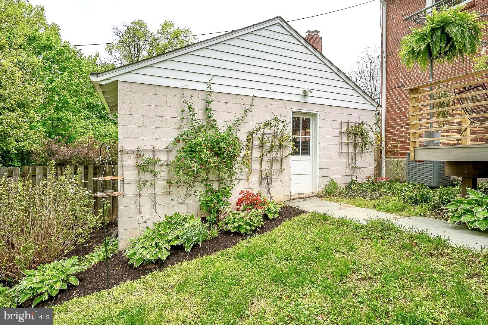 NORTH WAYNE - Residential