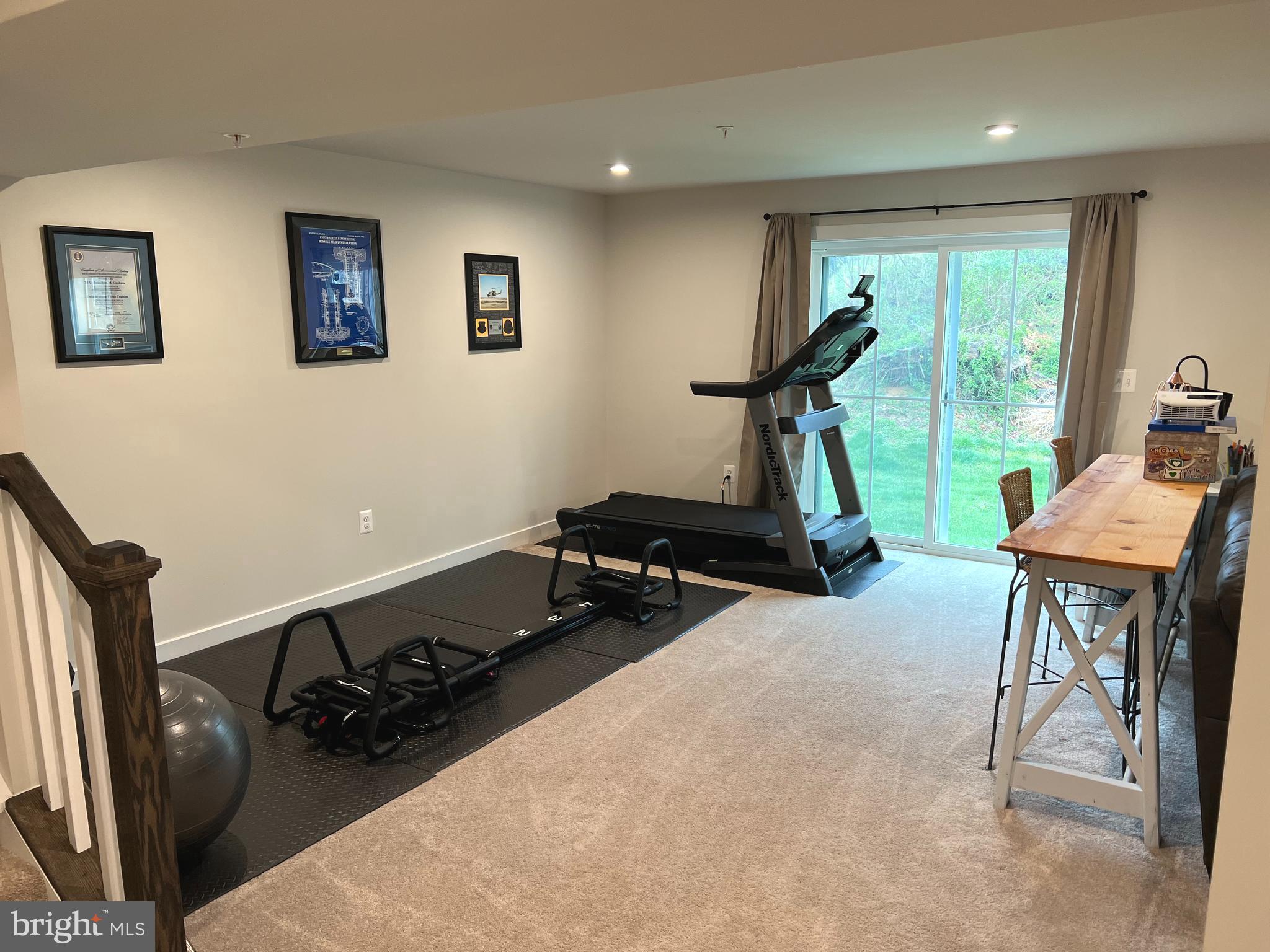 HERITAGE WOODS - Residential Lease