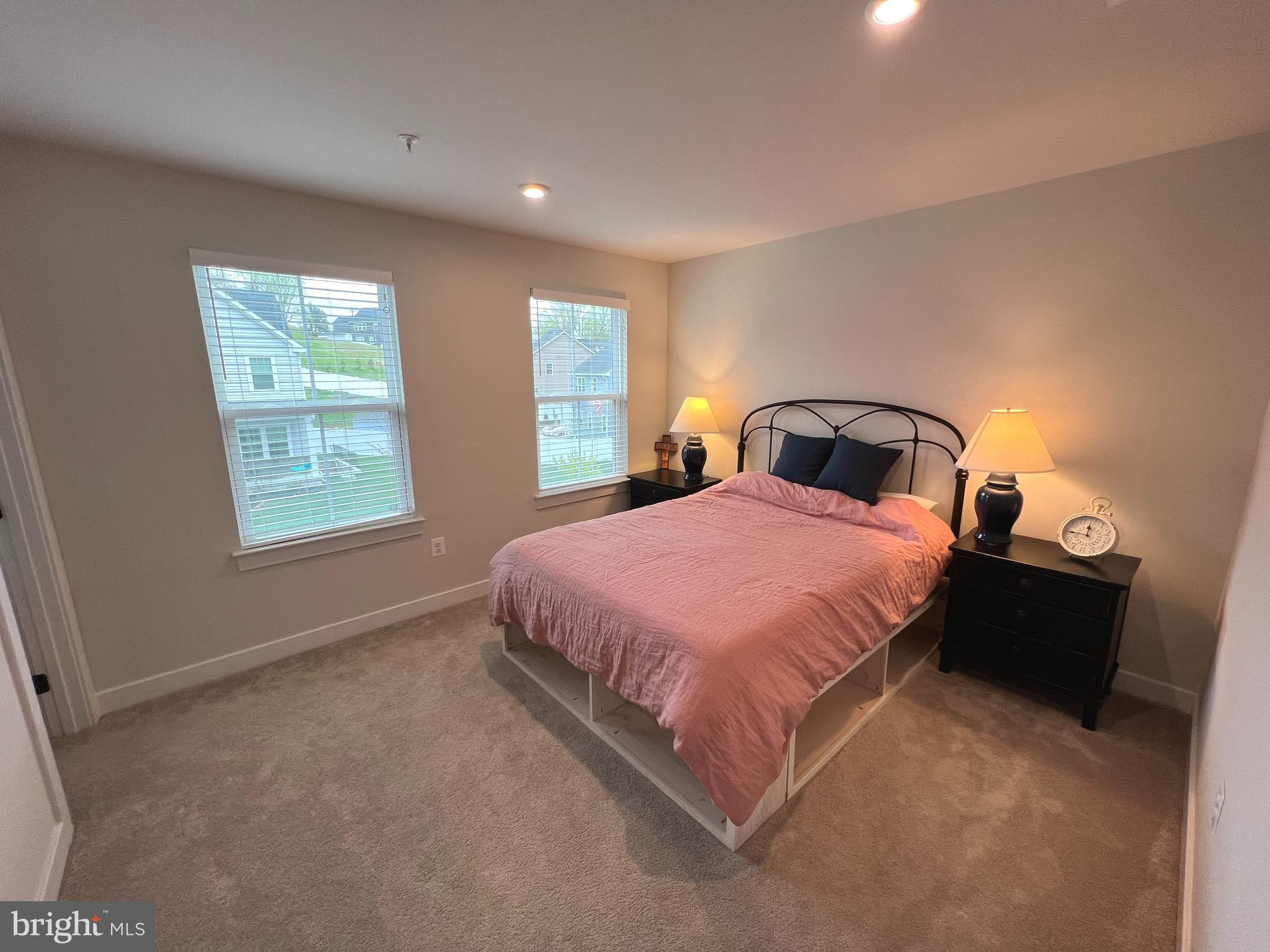 HERITAGE WOODS - Residential Lease