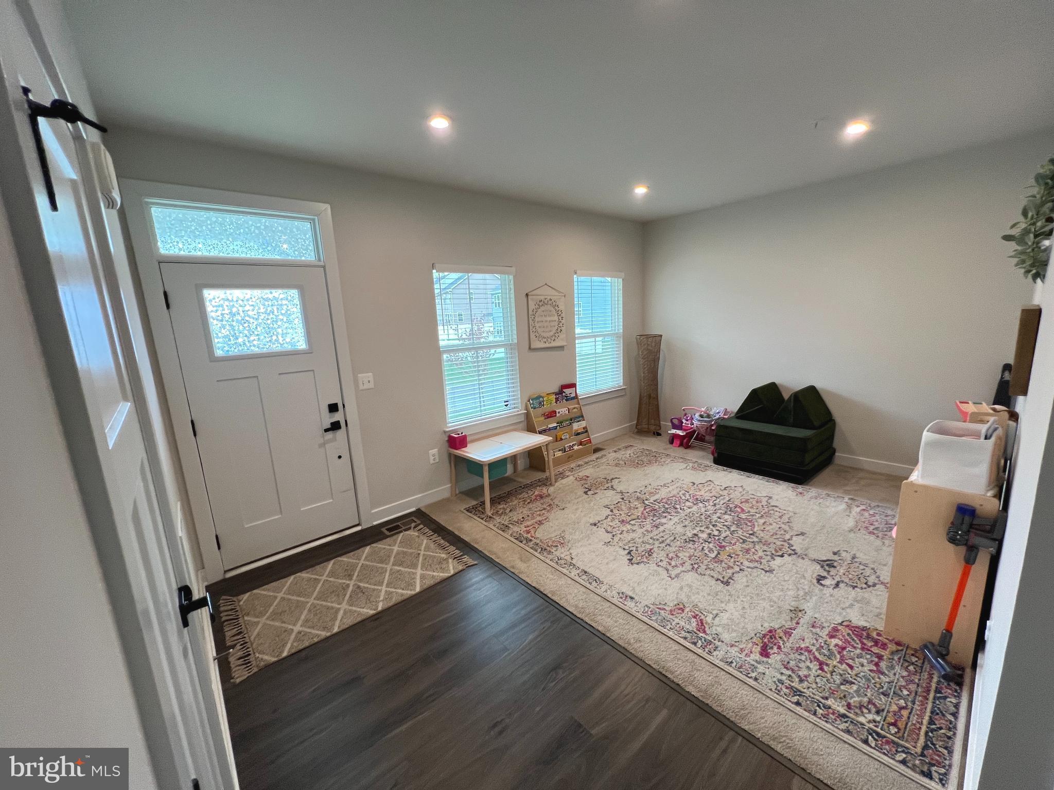 HERITAGE WOODS - Residential Lease