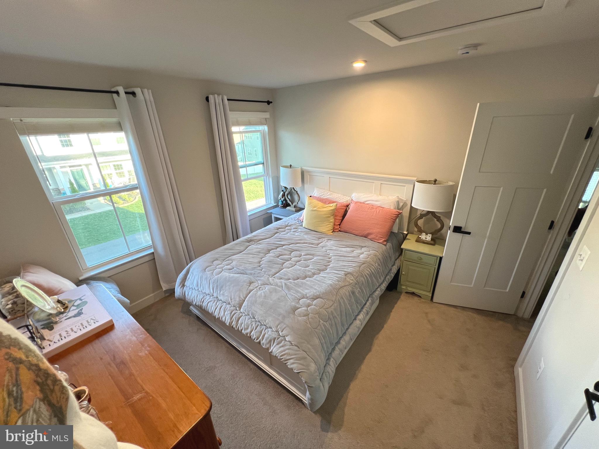 HERITAGE WOODS - Residential Lease