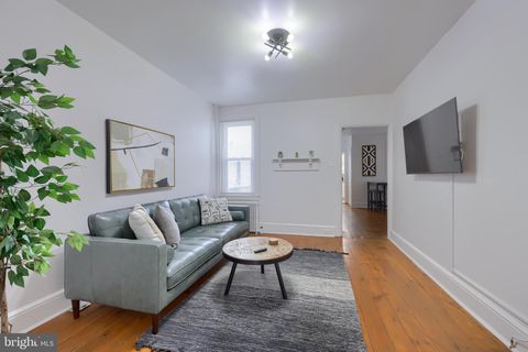 Photo of 338 Lancaster Avenue, Lancaster, PA 17603 (MLS # PALA2058136)