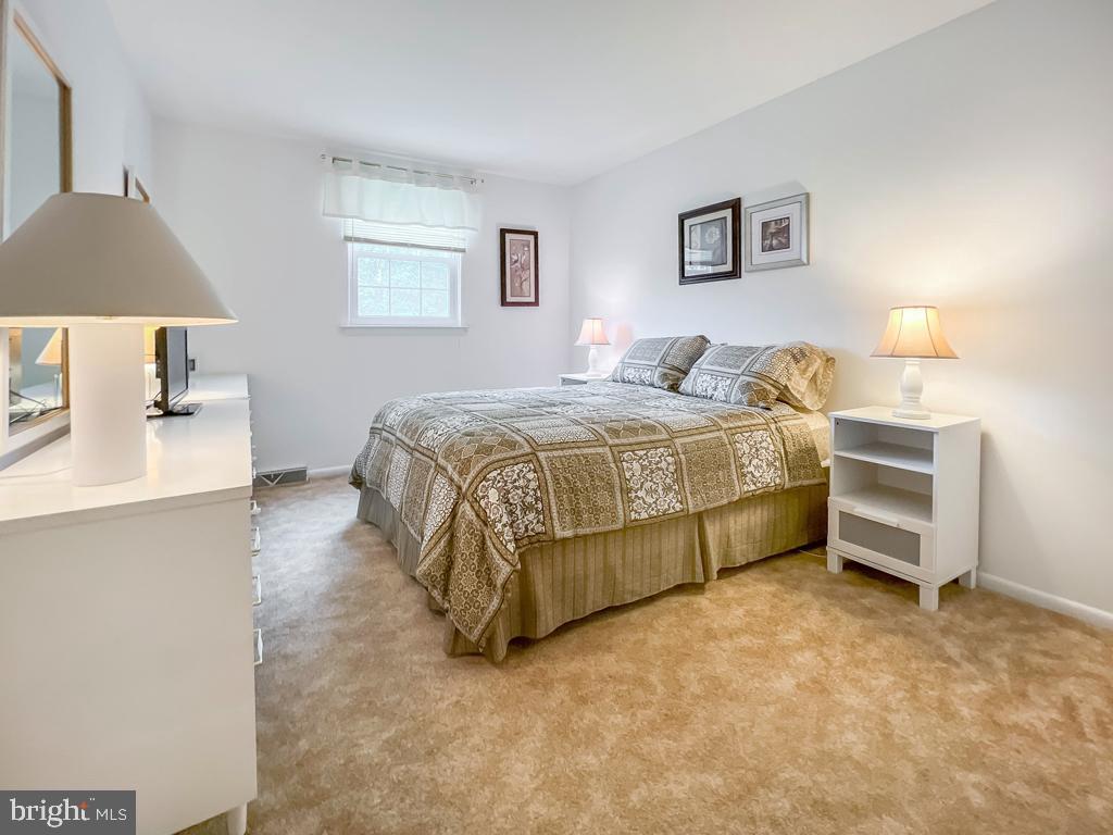 SPRING VALLEY FARM - Residential