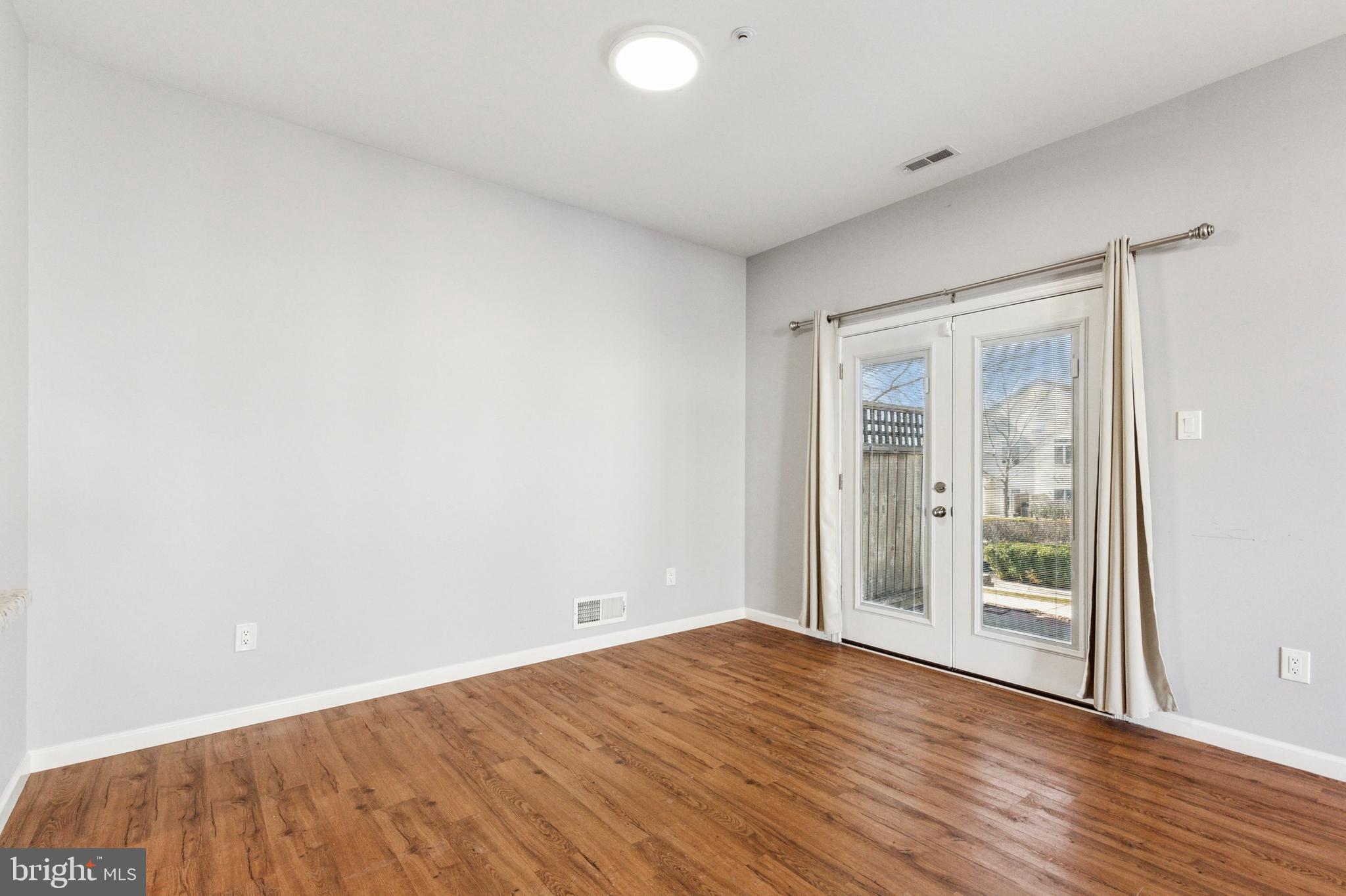 MONTGOMERY PLACE - Residential