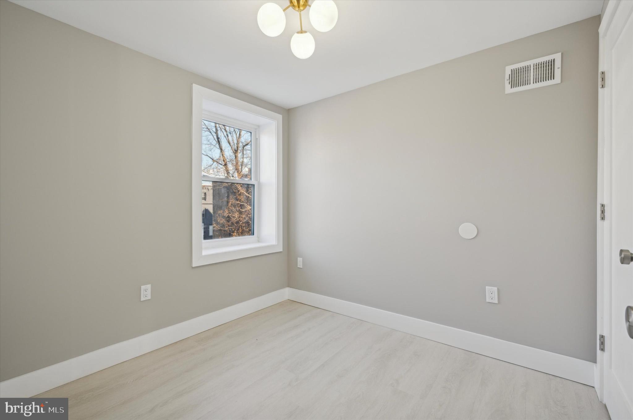 BREWERYTOWN - Residential Lease