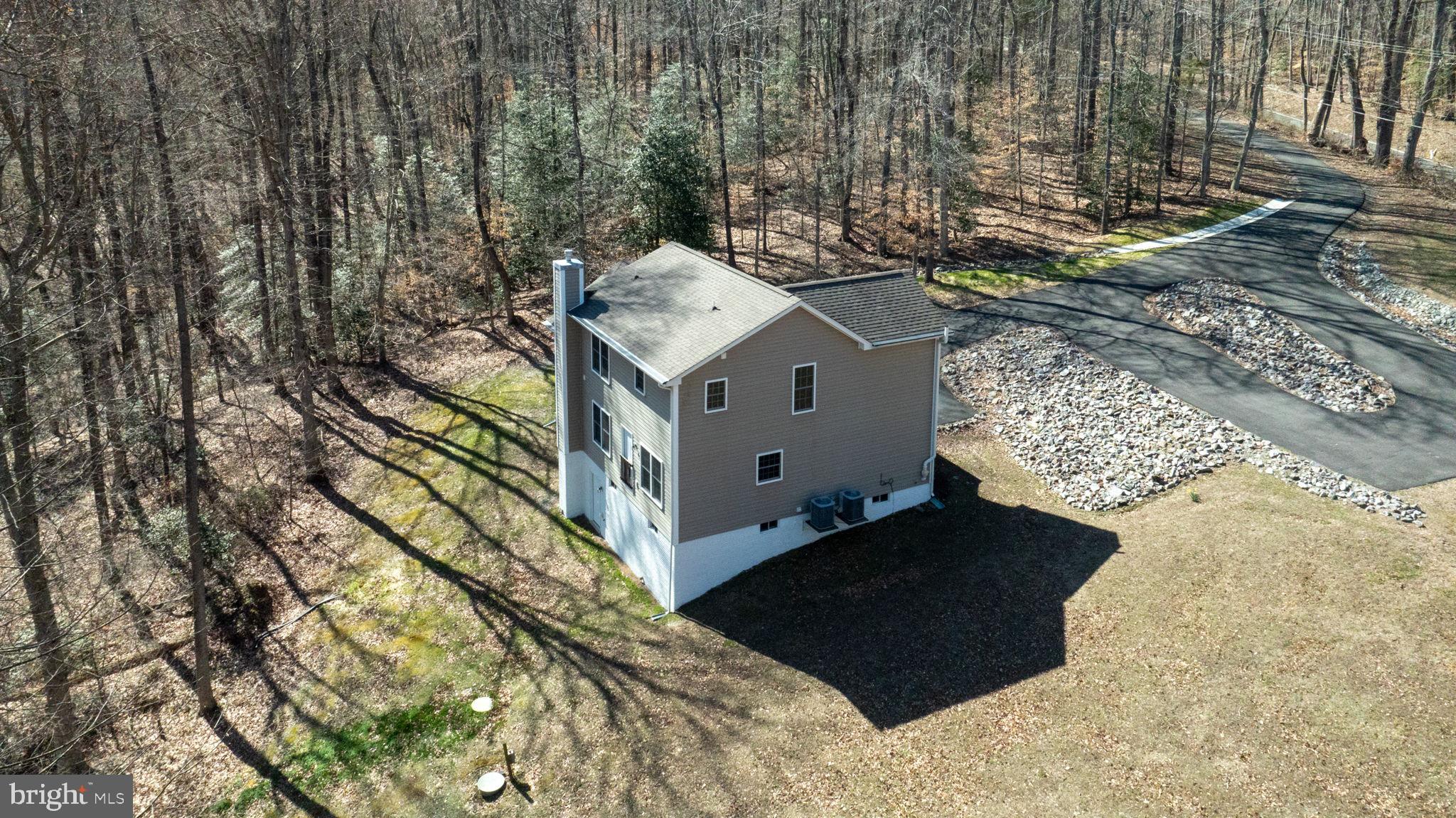 NON SUBDIVISION - Residential