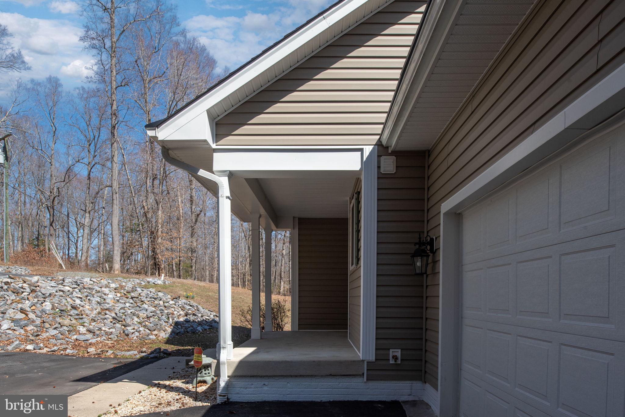 NON SUBDIVISION - Residential