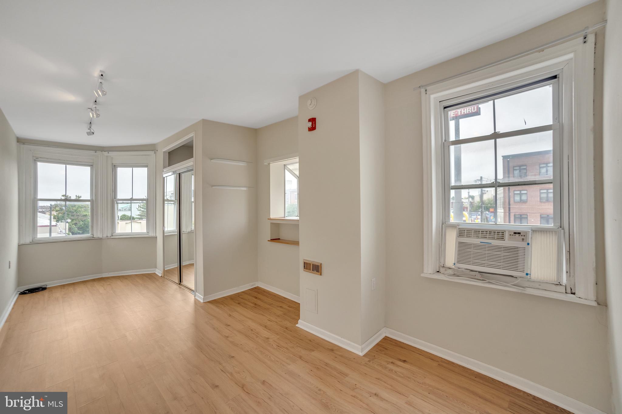 FISHTOWN - Residential Lease