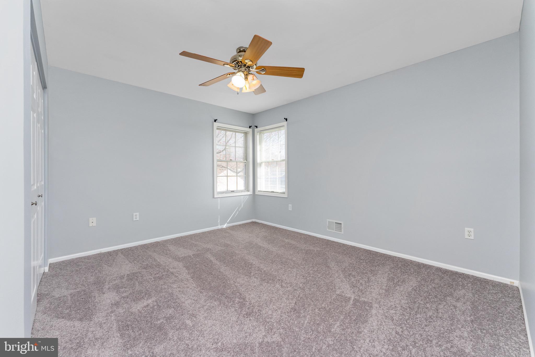 ST CHARLES SUB - HAMPSHIRE - Residential