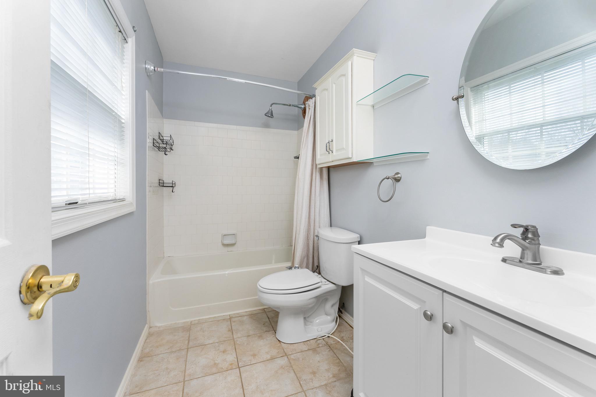 ST CHARLES SUB - HAMPSHIRE - Residential