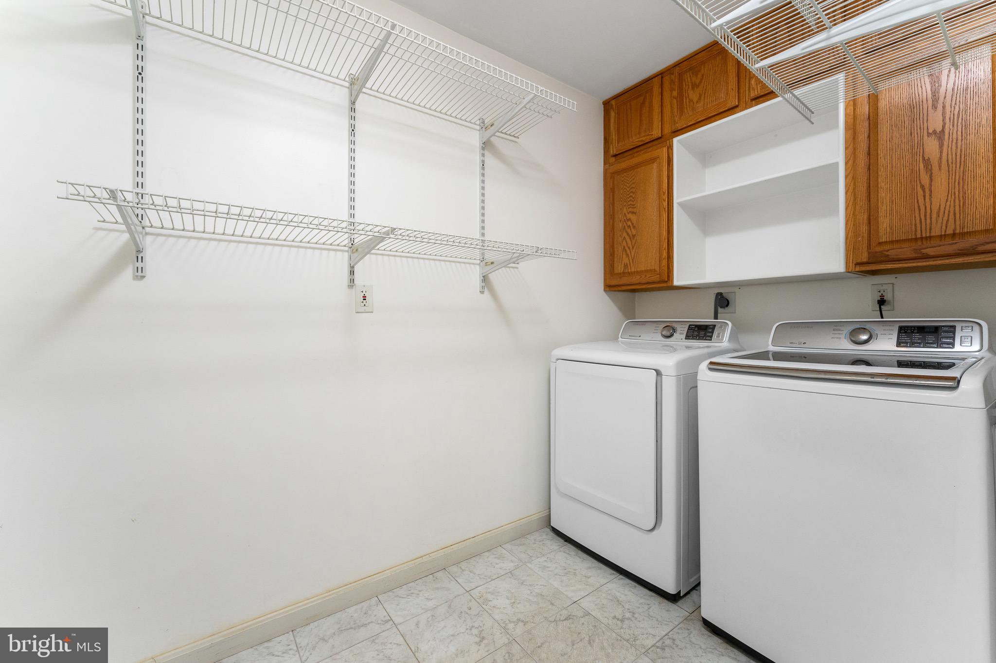 ST CHARLES SUB - HAMPSHIRE - Residential