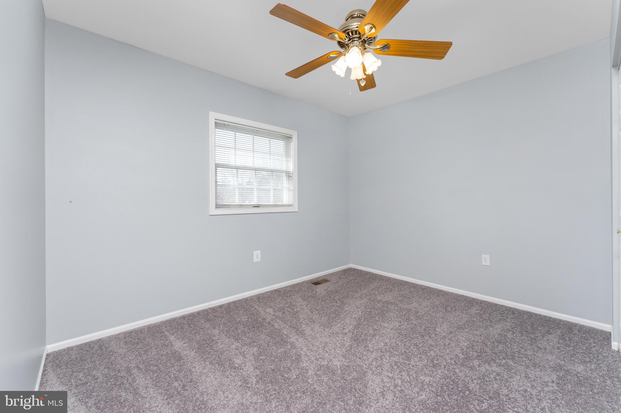 ST CHARLES SUB - HAMPSHIRE - Residential