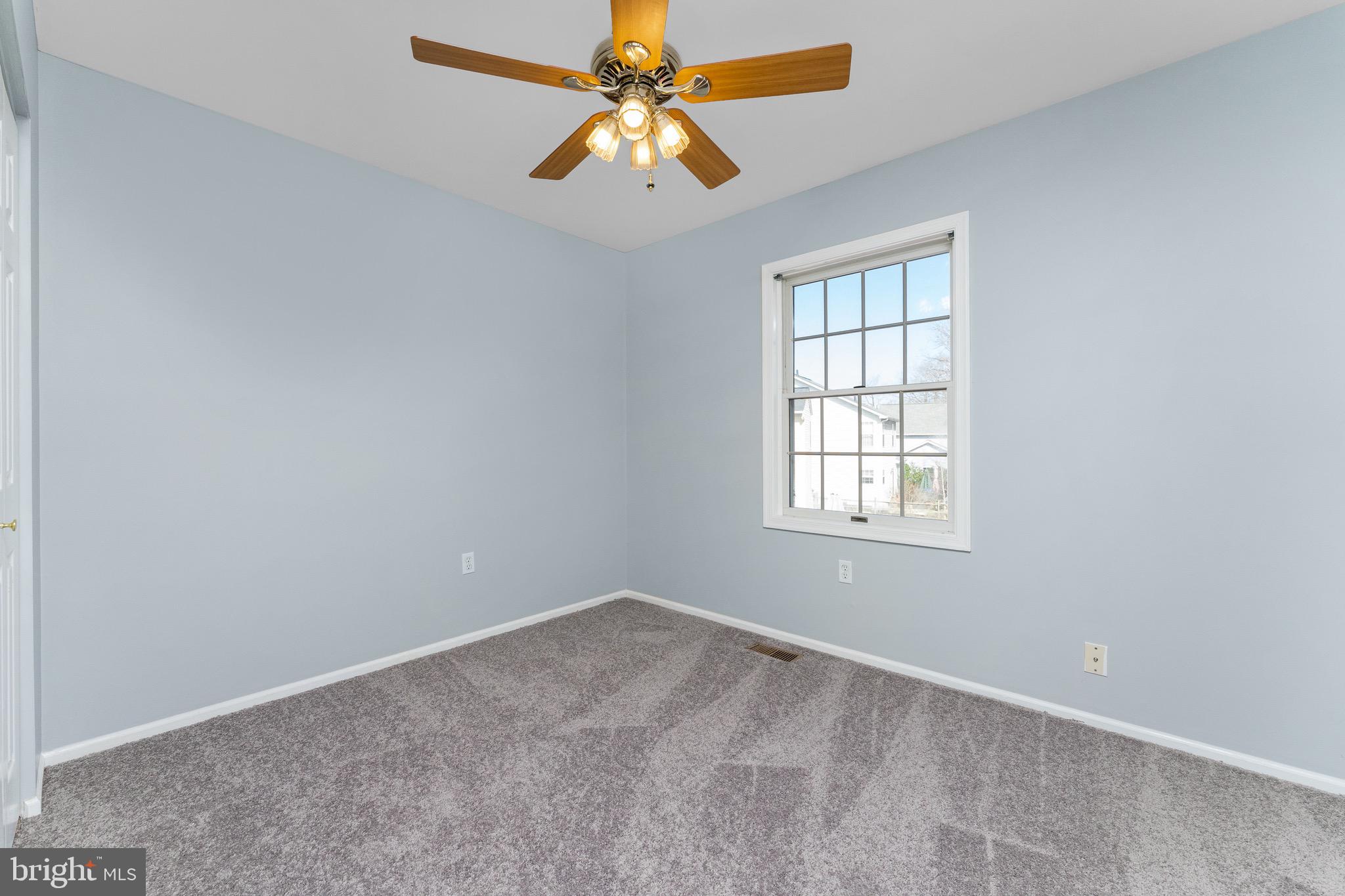 ST CHARLES SUB - HAMPSHIRE - Residential