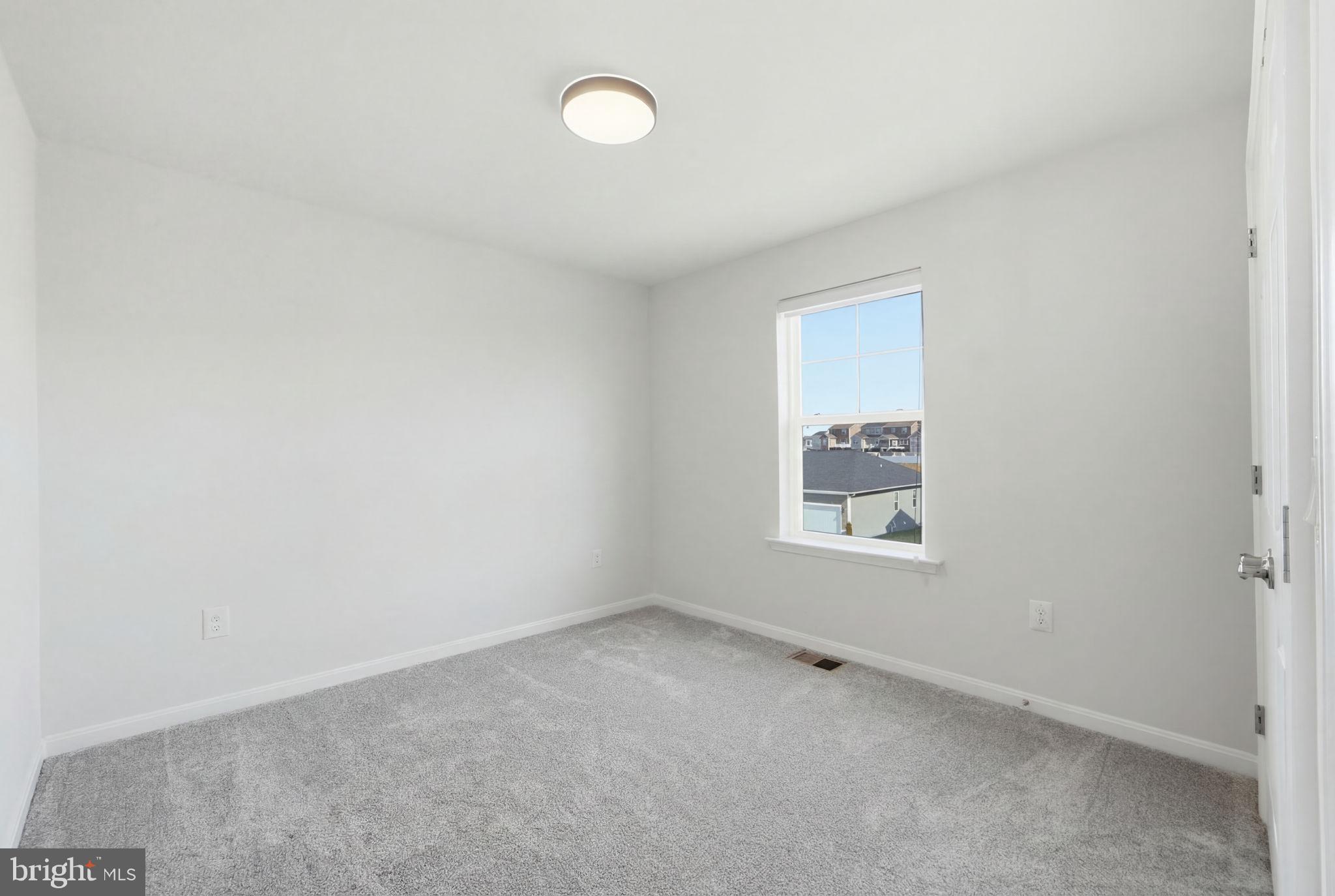 RAVEN OAKS - Residential