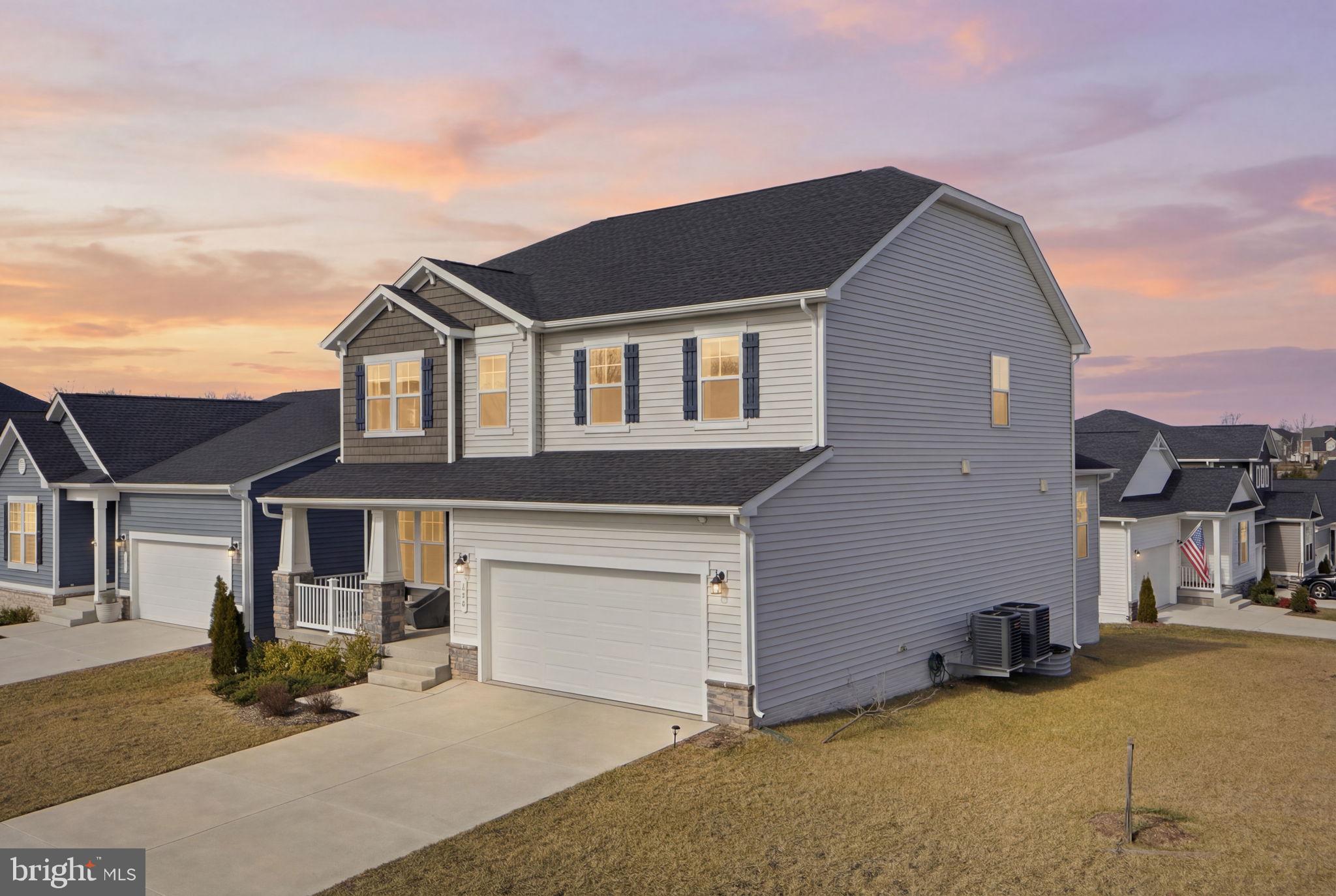 RAVEN OAKS - Residential