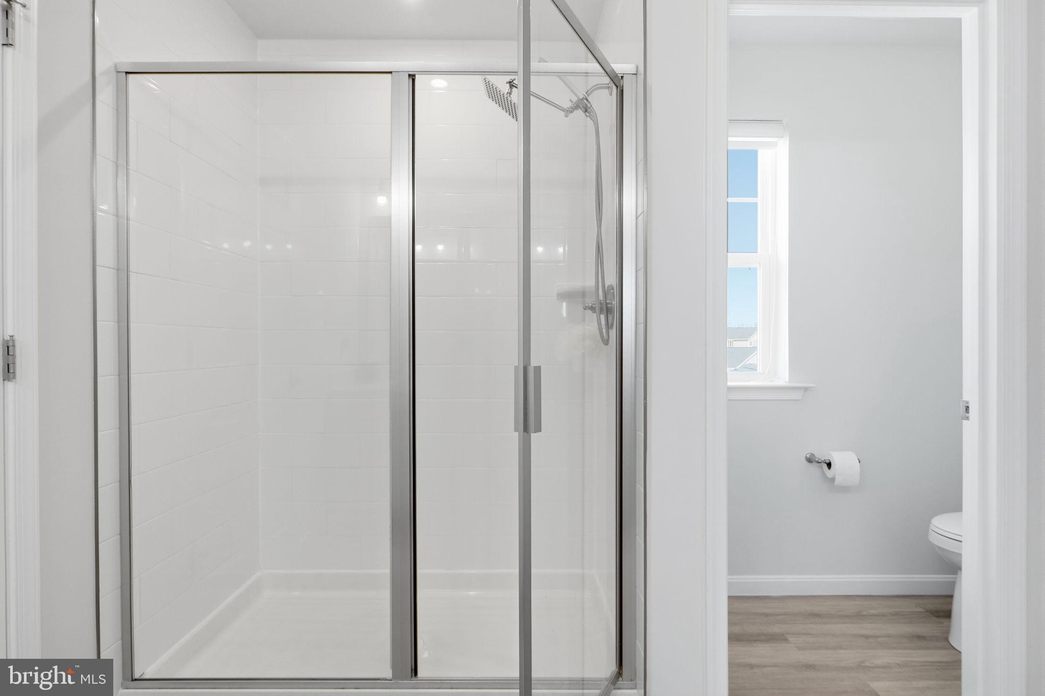 RAVEN OAKS - Residential