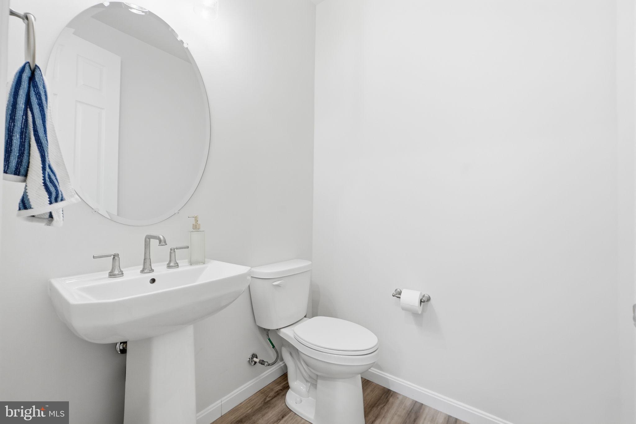 RAVEN OAKS - Residential