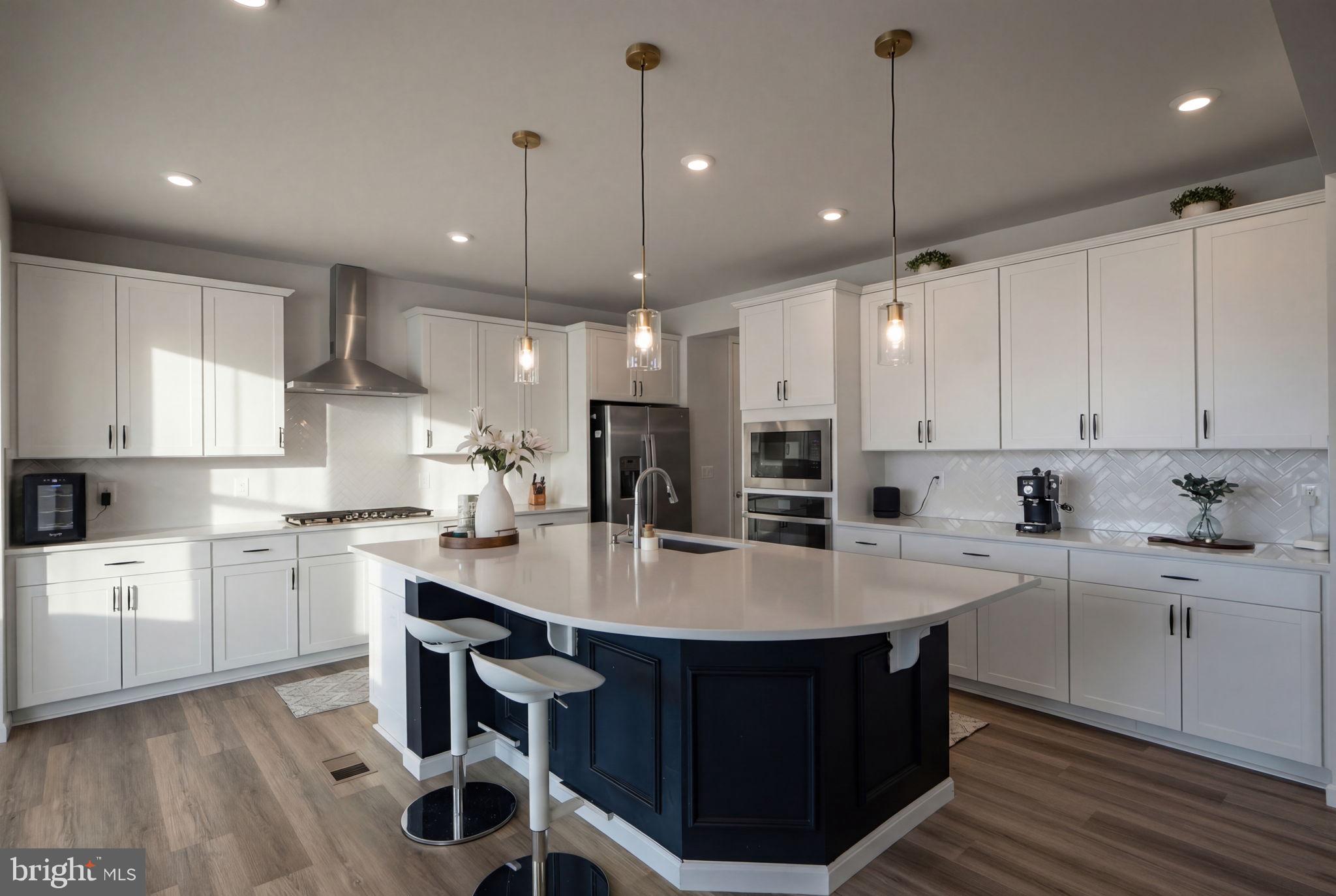 RAVEN OAKS - Residential